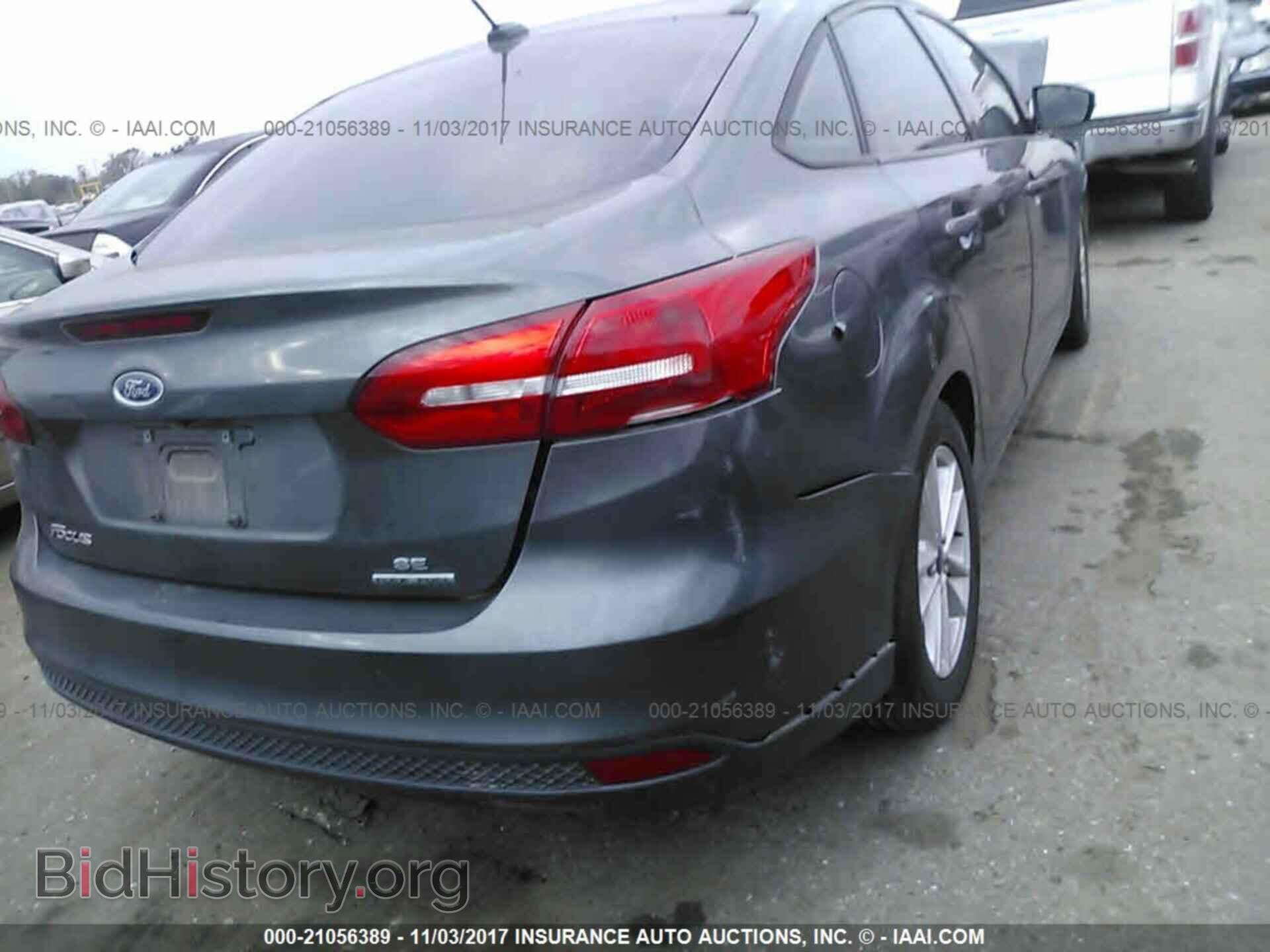 2015 Ford Focus - VIN: 1FADP3F27FL219168 - Photo 4