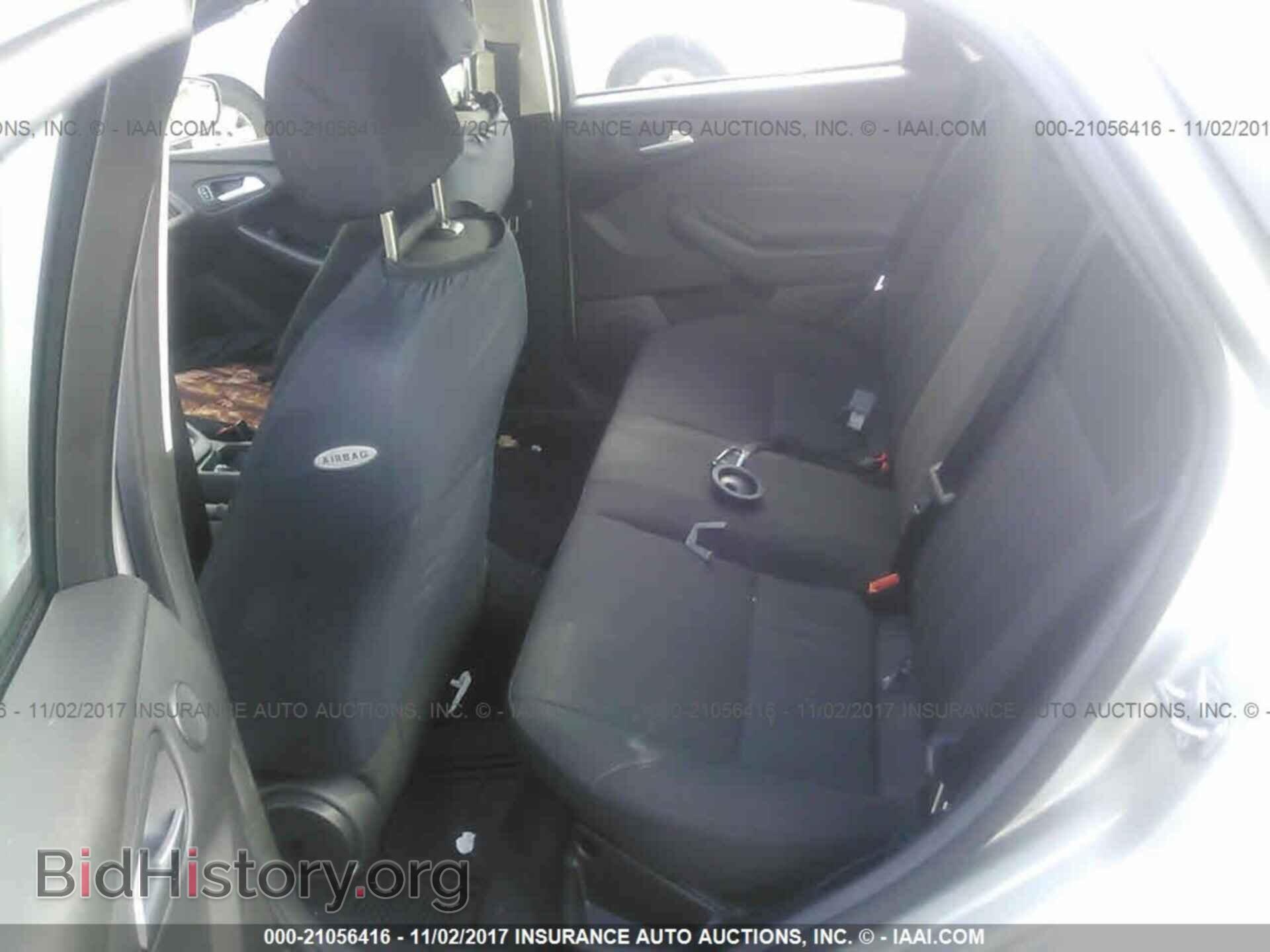 2017 Ford Focus - VIN: 1FADP3H2XHL207578 - Photo 8