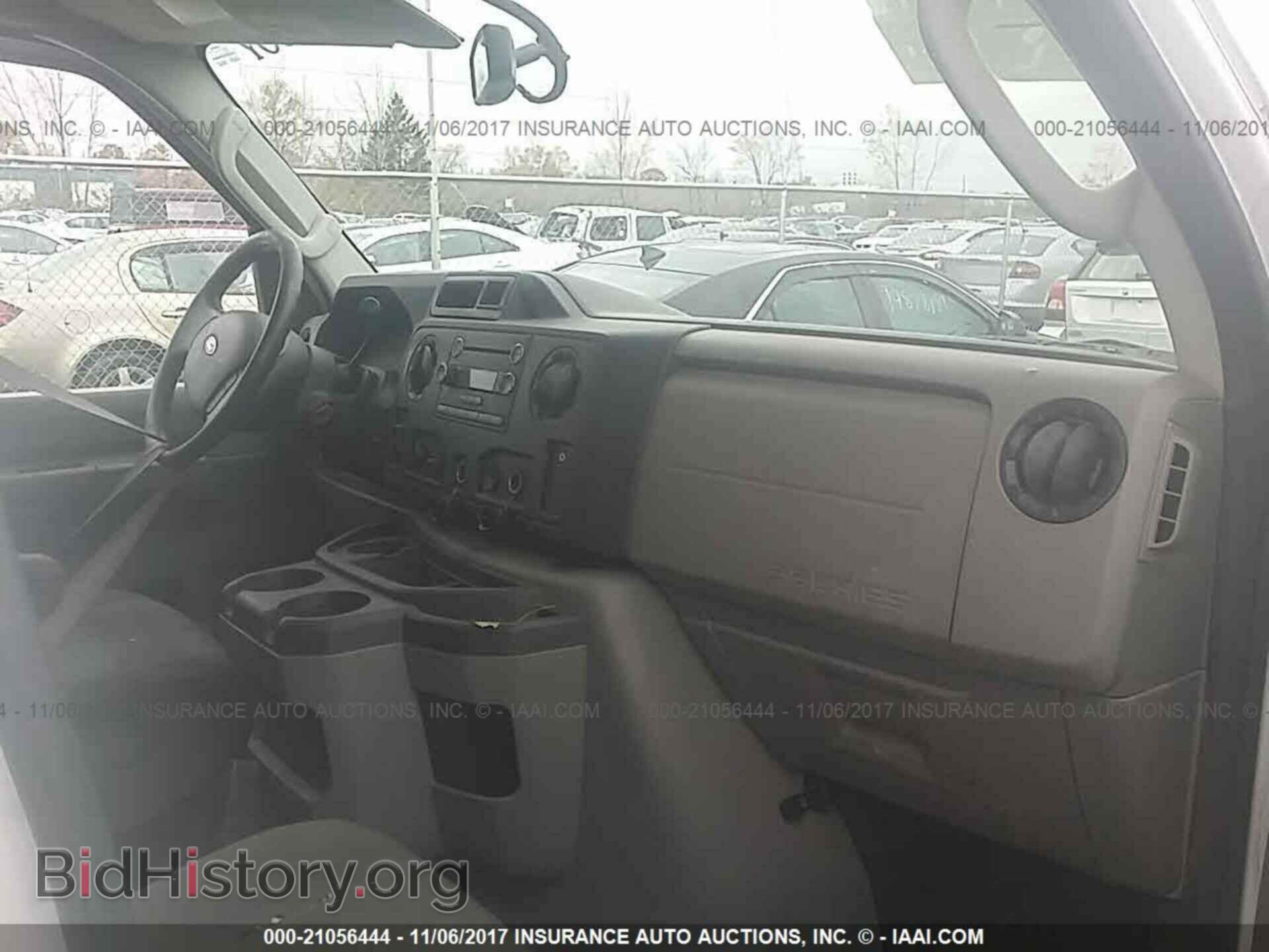 2013 Ford Econoline - VIN: 1FBNE3BL5DDA19775 - Фото 5