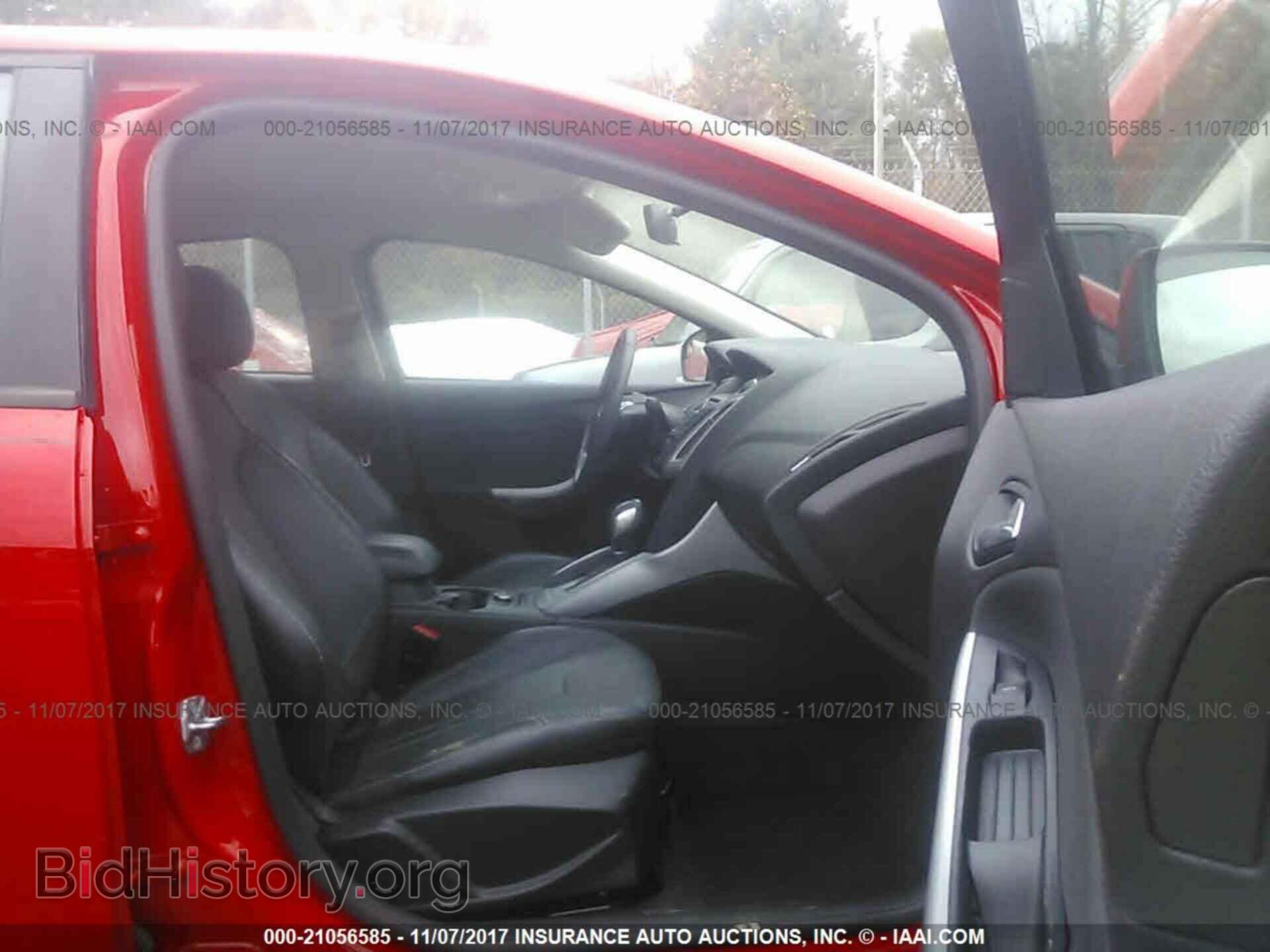 2014 Ford Focus - VIN: 1FADP3F27EL143126 - Photo 5
