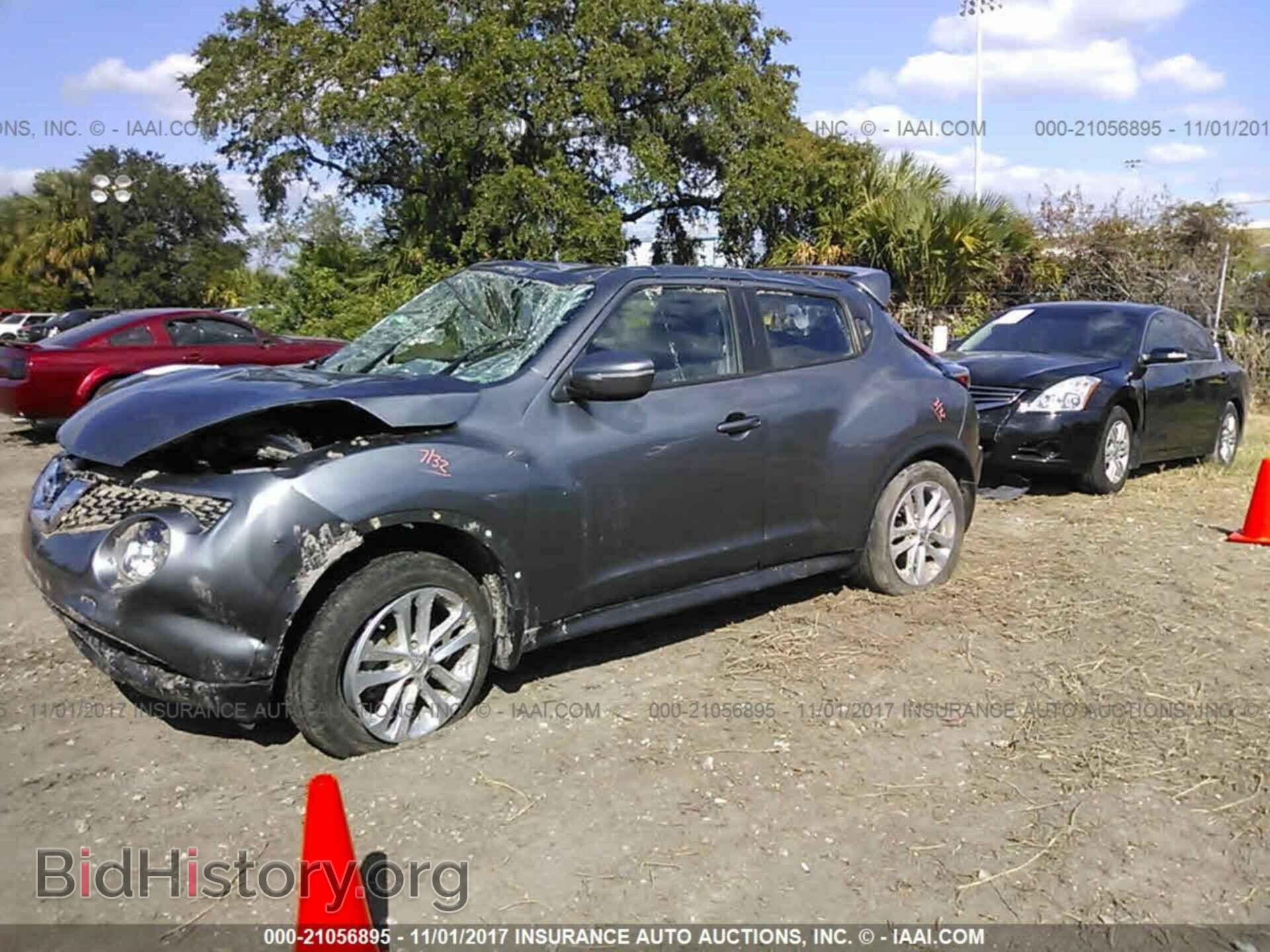 2015 Nissan Juke - VIN: JN8AF5MR2FT511472 - Фото 2