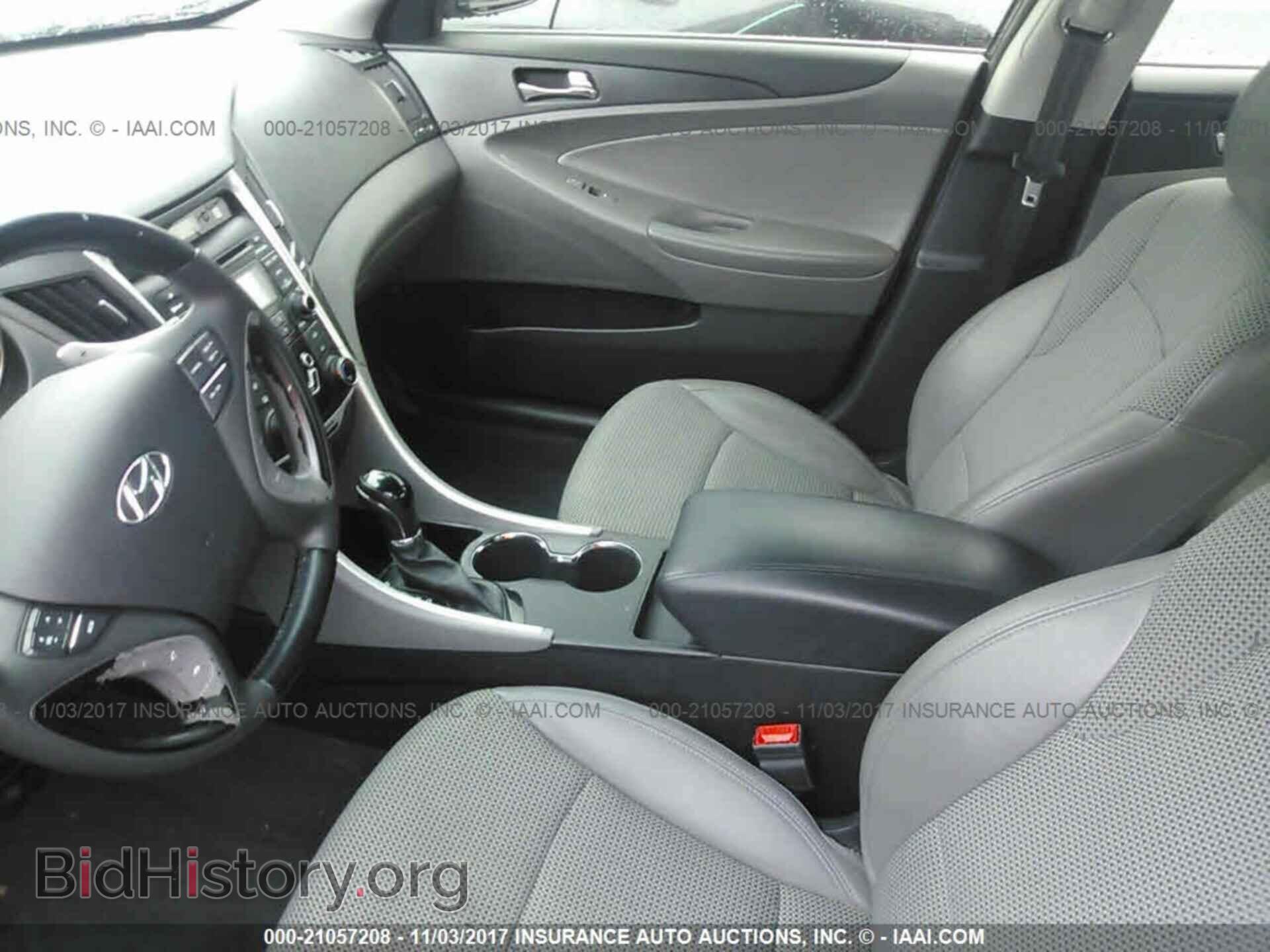 2012 Hyundai Sonata - VIN: 5NPEC4AC2CH383895 - Photo 5