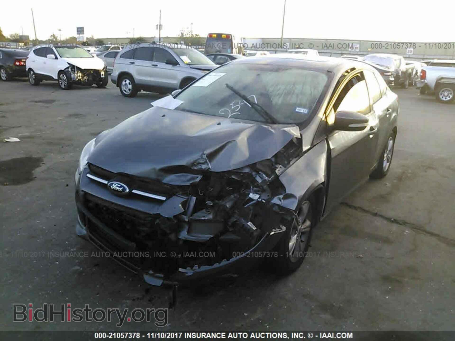 2013 Ford Focus - VIN: 1FADP3F29DL342547 - Фото 2
