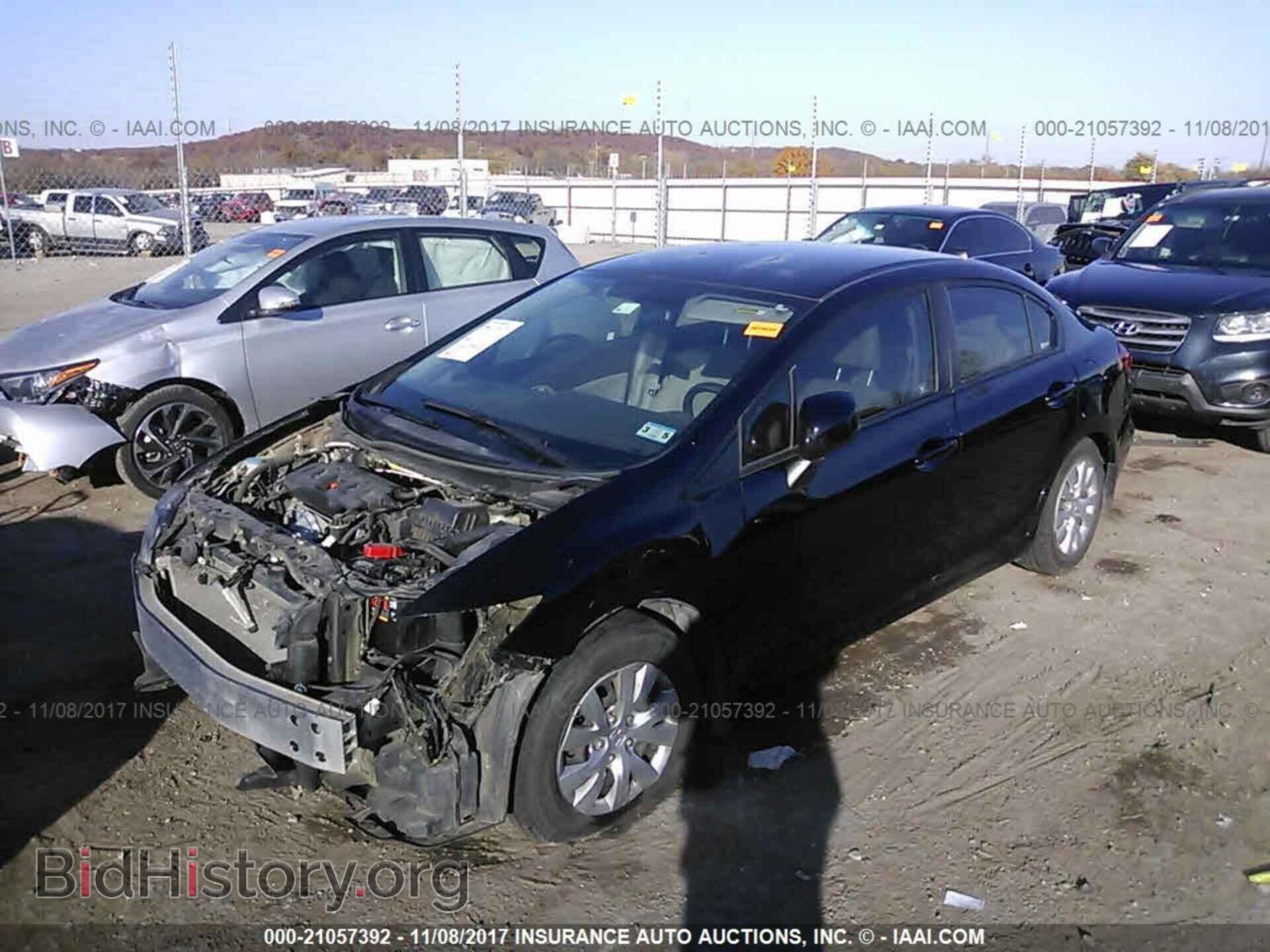 2012 Honda Civic - VIN: 2HGFB2F55CH564148 - Фото 2