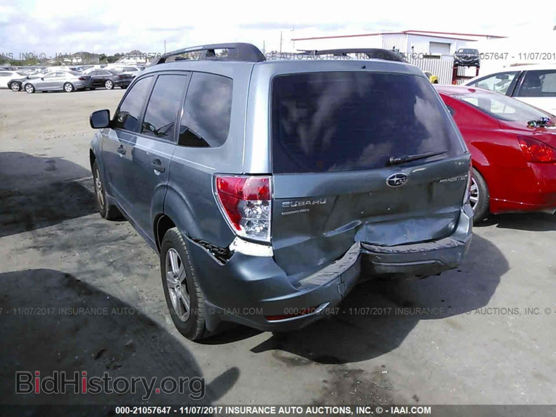 2011 Subaru Forester - VIN: JF2SHBBC8BH751521 - Фото 3