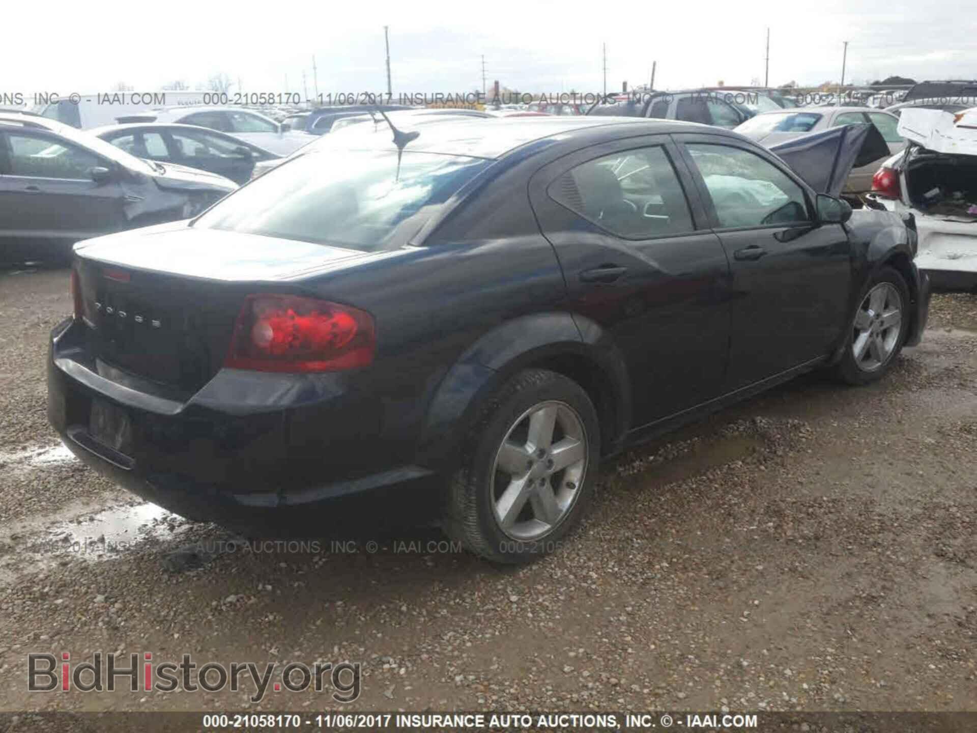 2011 Dodge Avenger - VIN: 1B3BD2FG9BN574178 - Фото 4