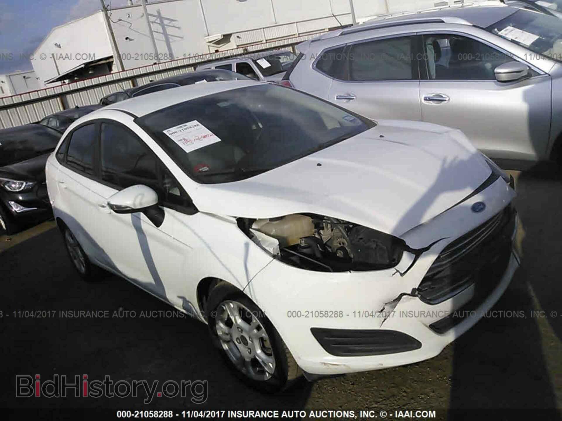 Photo 3FADP4BJ3EM186489 - Ford Fiesta 2014