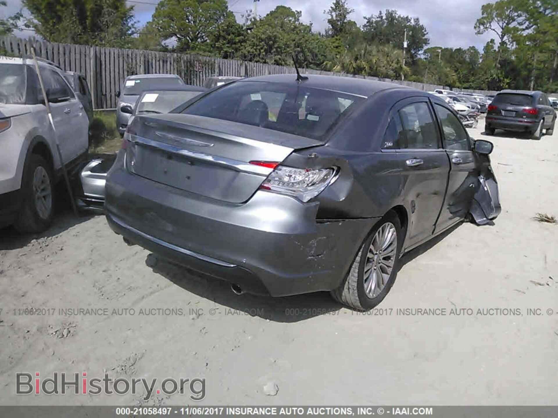 2012 Chrysler 200 - VIN: 1C3CCBCG9CN293174 - Фото 4