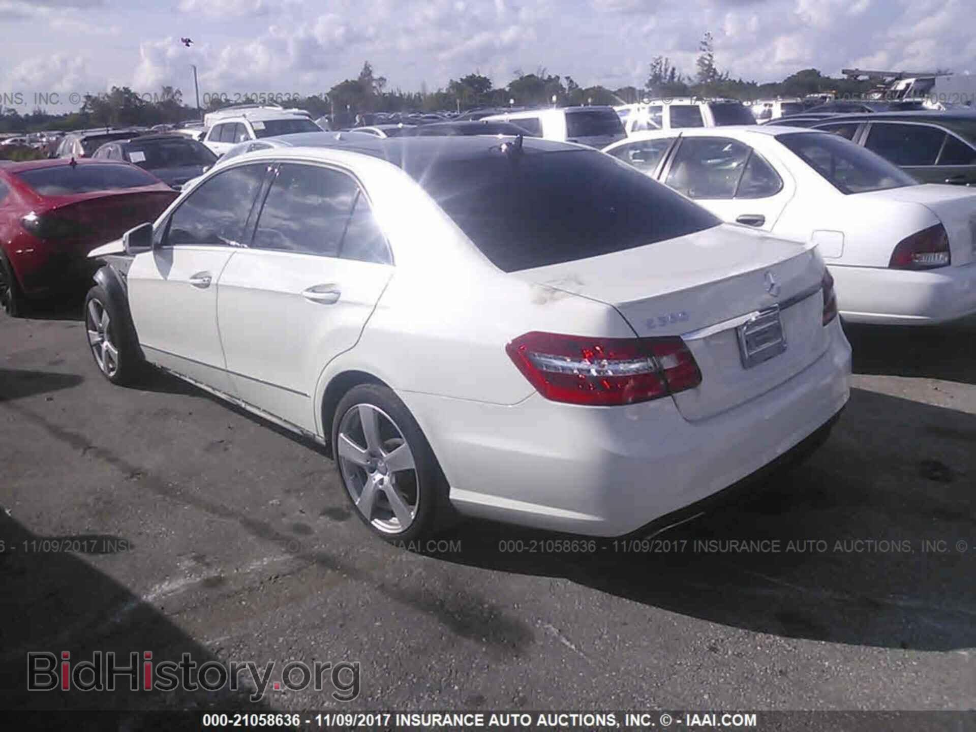 2011 Mercedes-benz E - VIN: WDDHF5GB8BA369715 - Фото 3