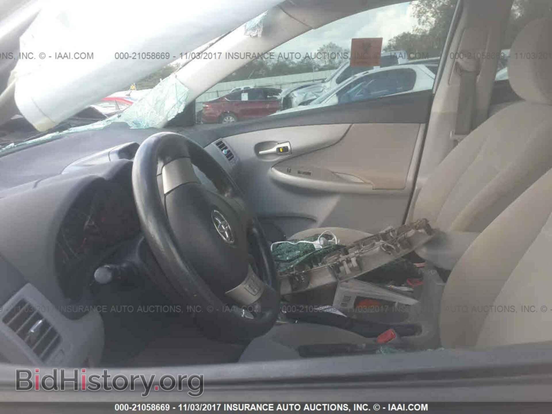 2013 Toyota Corolla - VIN: 5YFBU4EE4DP085882 - Photo 5
