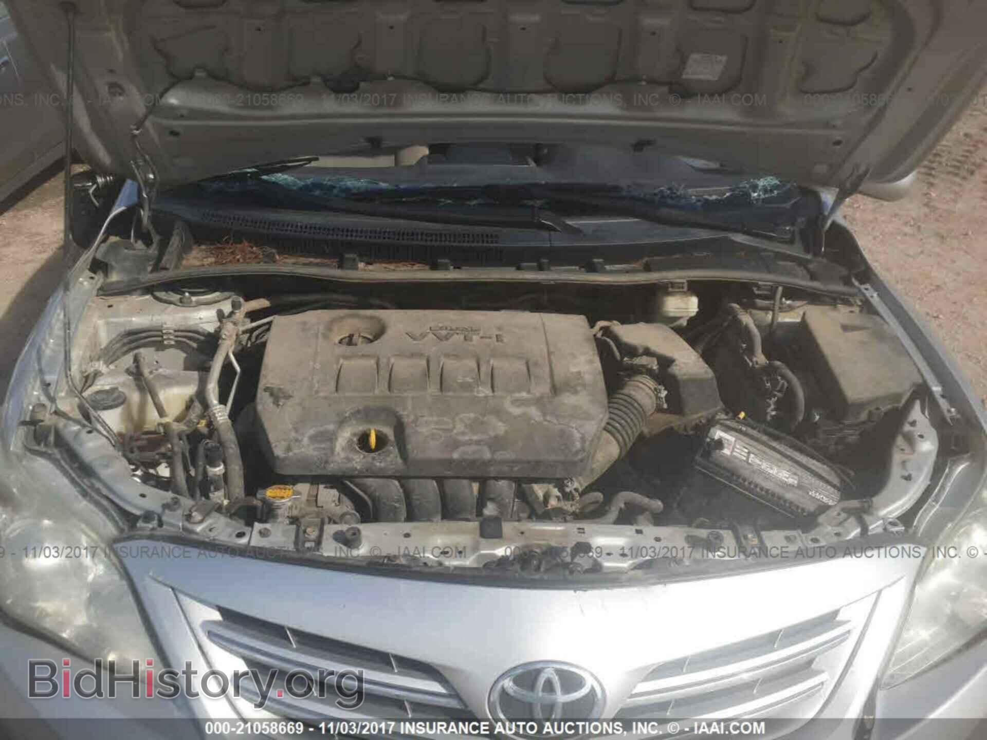 2013 Toyota Corolla - VIN: 5YFBU4EE4DP085882 - Photo 10