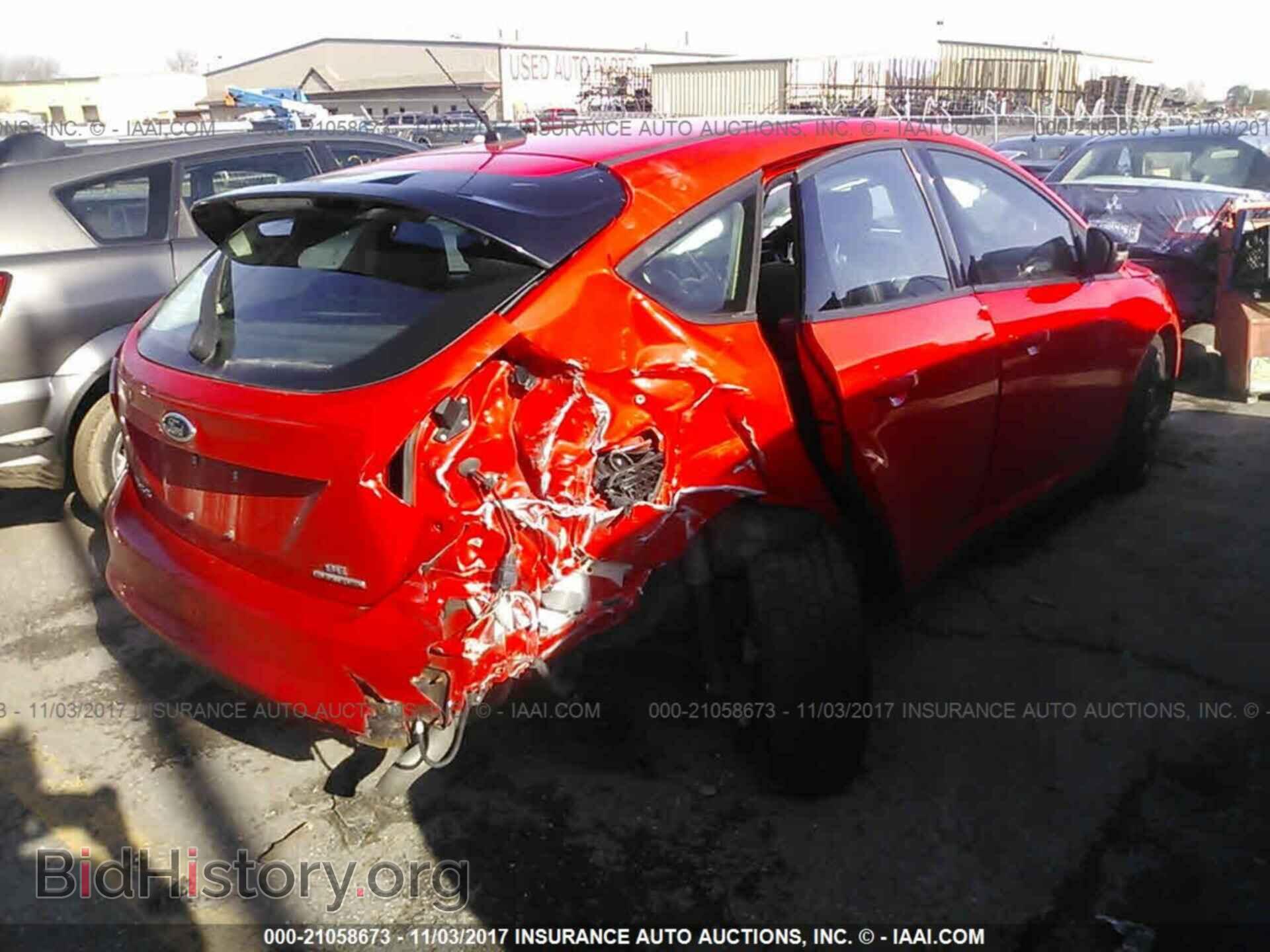 2013 Ford Focus - VIN: 1FADP3K27DL383751 - Photo 4