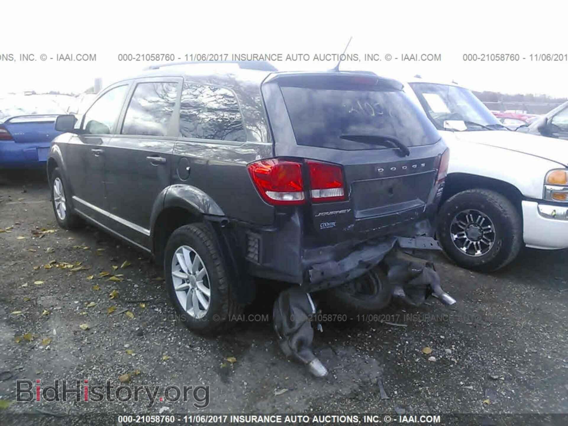 2016 Dodge Journey - VIN: 3C4PDCBG8GT137764 - Photo 3