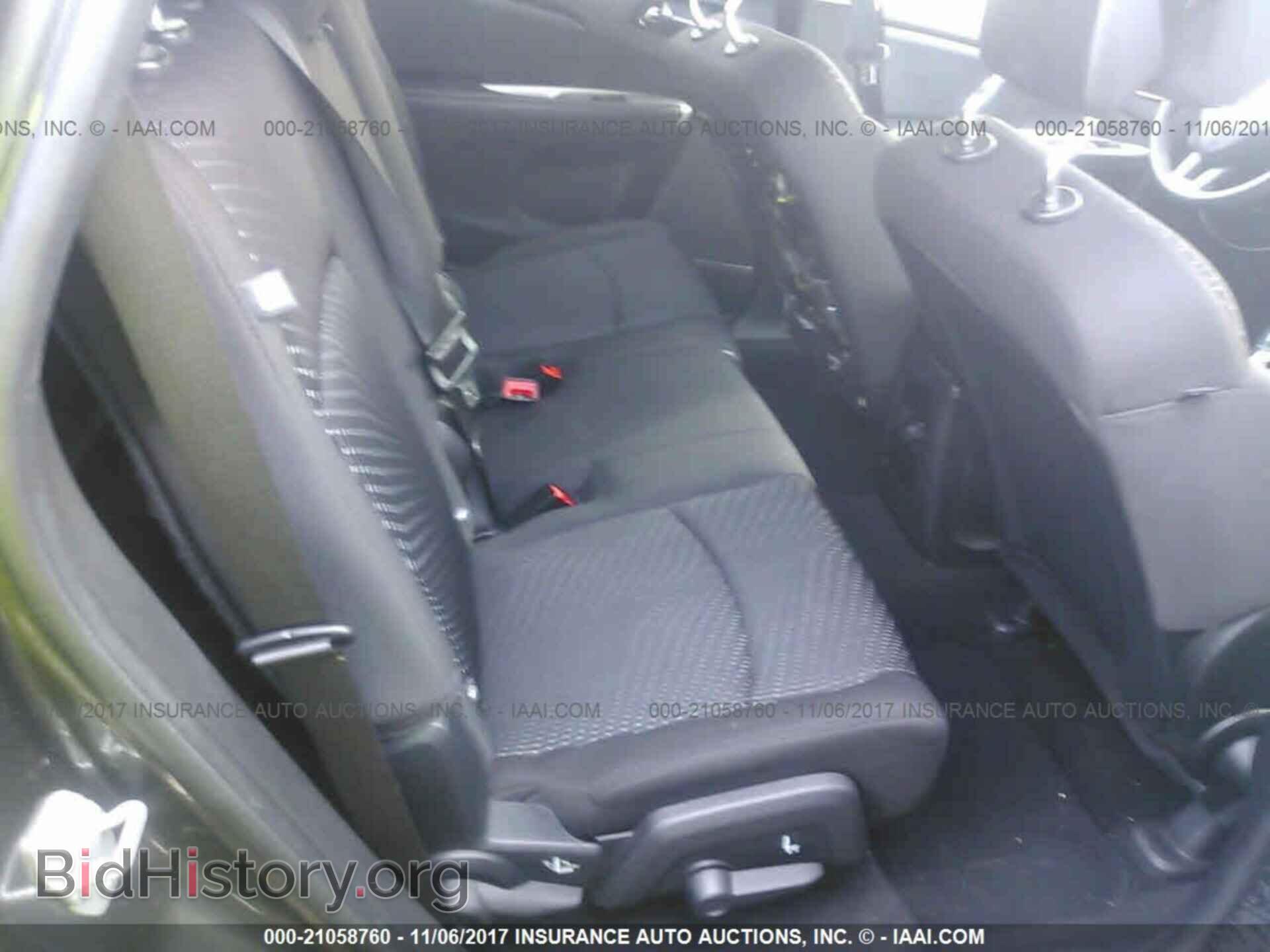 2016 Dodge Journey - VIN: 3C4PDCBG8GT137764 - Photo 8