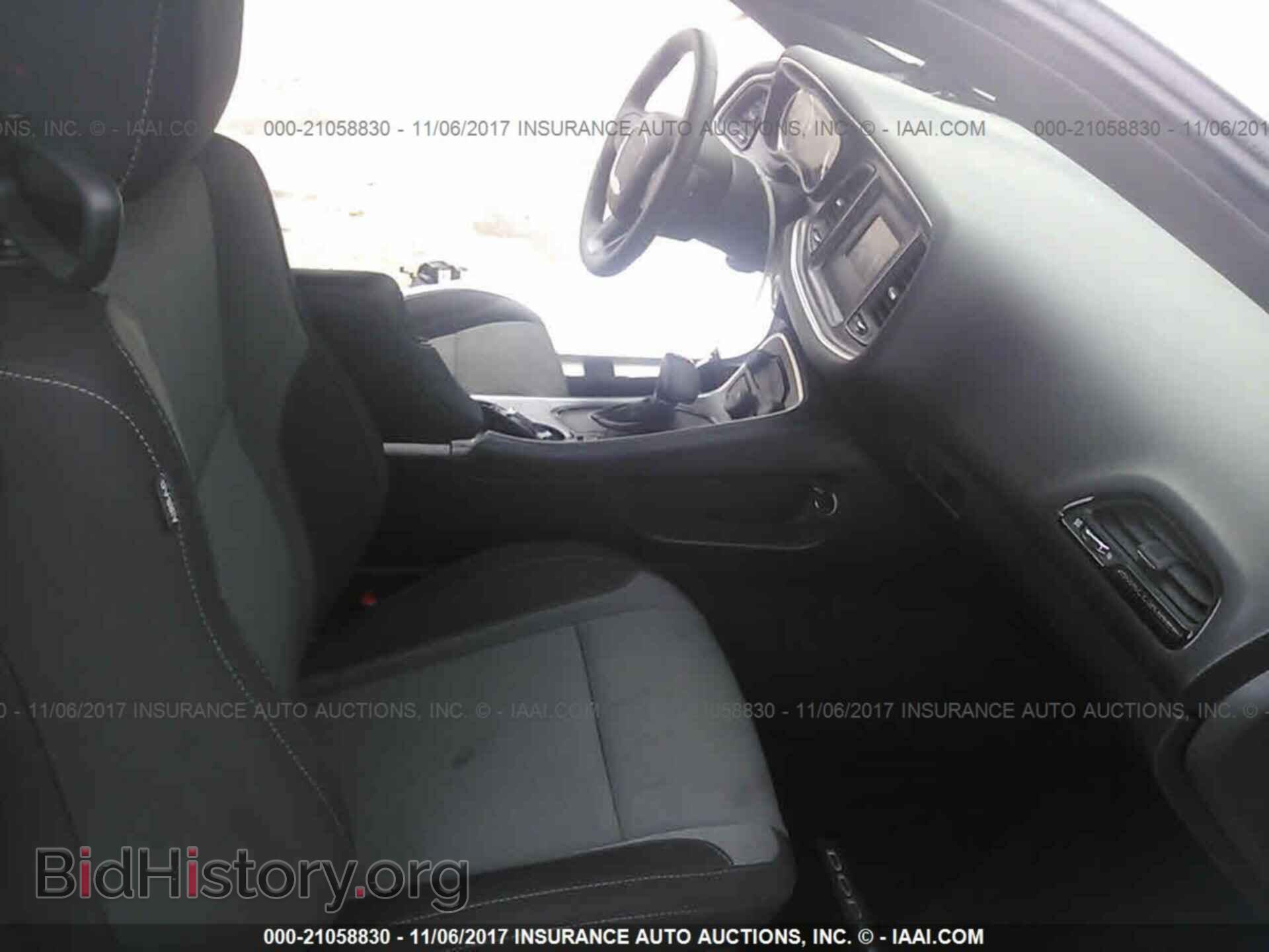 2015 Dodge Challenger - VIN: 2C3CDZAG5FH704642 - Photo 5