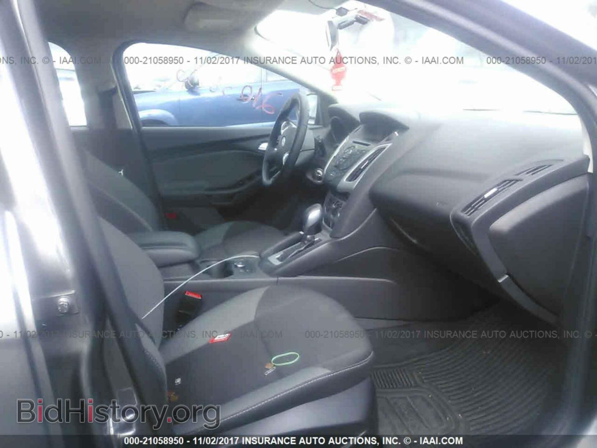 2014 Ford Focus - VIN: 1FADP3K2XEL445970 - Photo 5