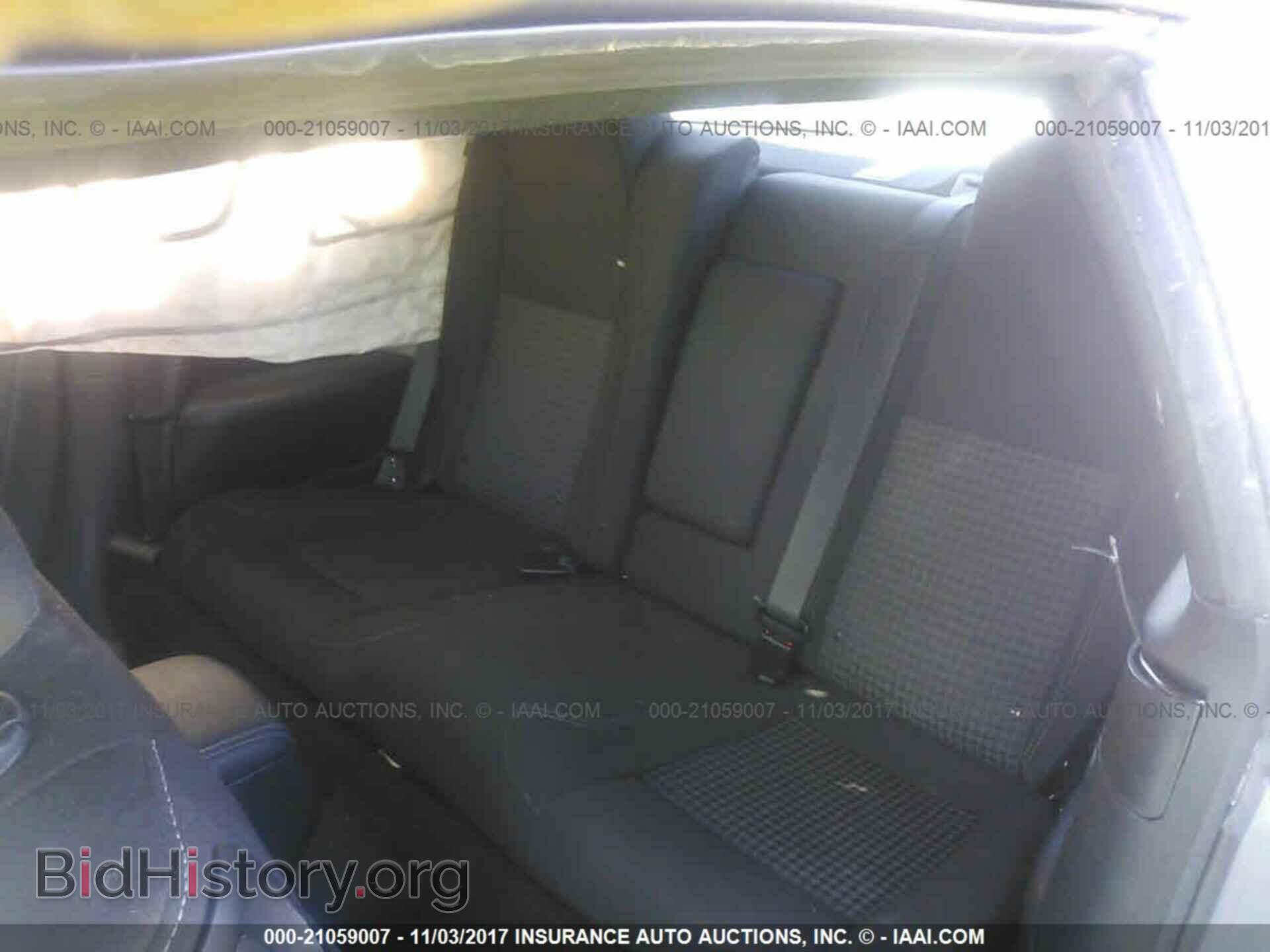 2016 Dodge Challenger - VIN: 2C3CDZAG1GH158519 - Photo 8