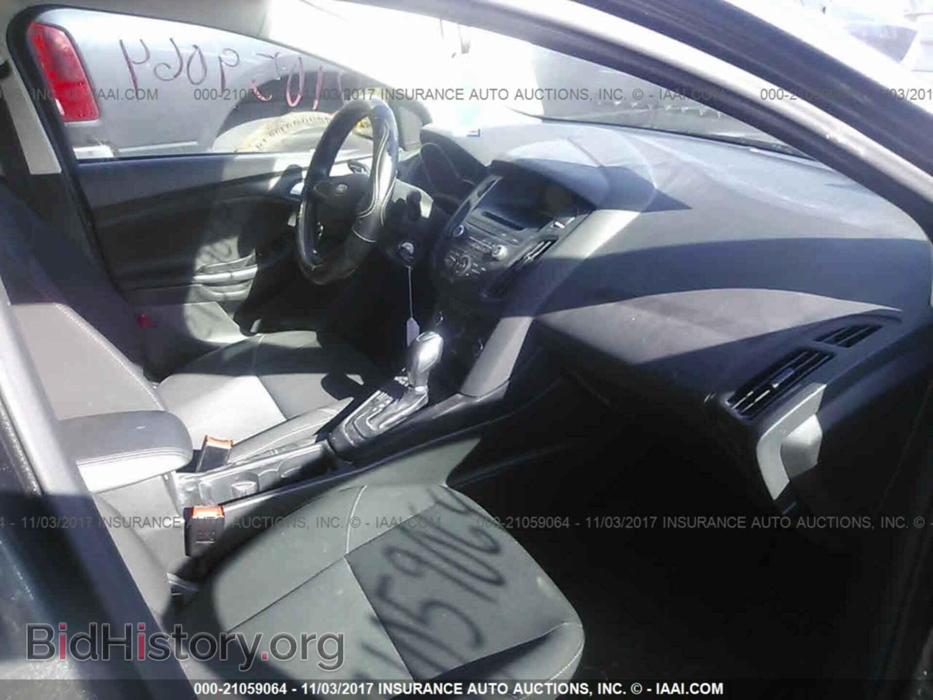 2016 Ford Focus - VIN: 1FADP3F27GL260868 - Фото 5