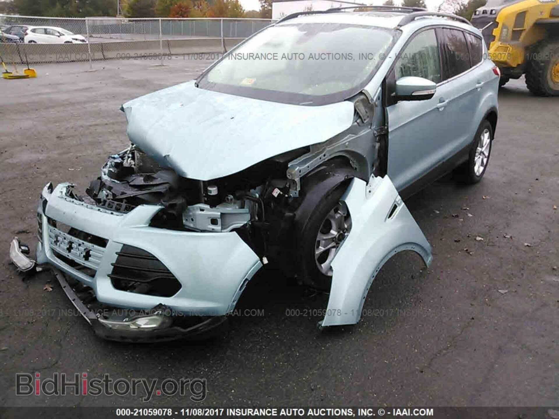 2013 Ford Escape - VIN: 1FMCU9H93DUC31994 - Photo 2