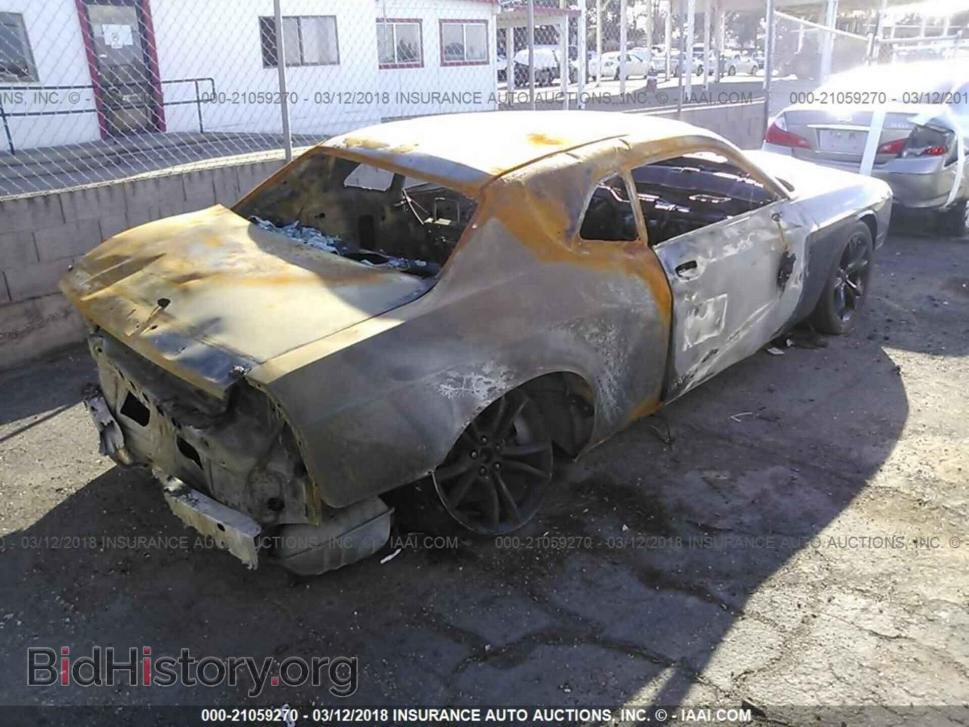 2016 Dodge Challenger - VIN: 2C3CDZAG9GH256682 - Photo 4