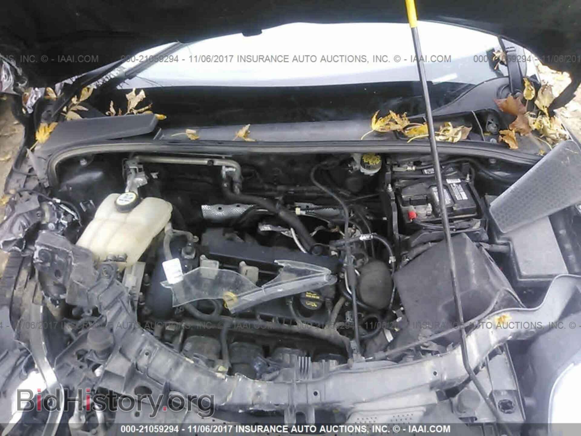 2012 Ford Focus - VIN: 1FAHP3F23CL447620 - Photo 10
