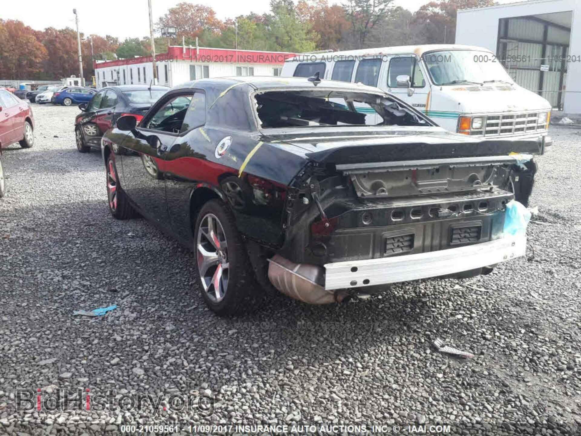 2016 Dodge Challenger - VIN: 2C3CDZAG4GH345785 - Photo 3