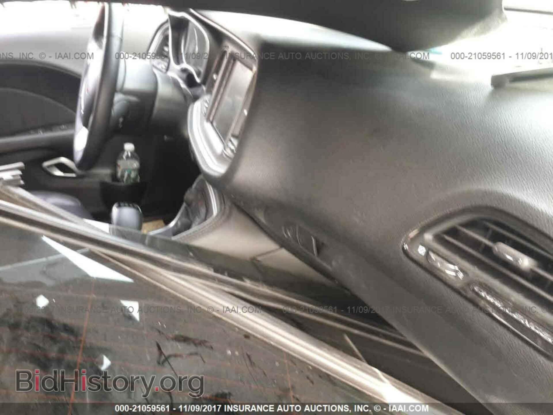 2016 Dodge Challenger - VIN: 2C3CDZAG4GH345785 - Photo 5