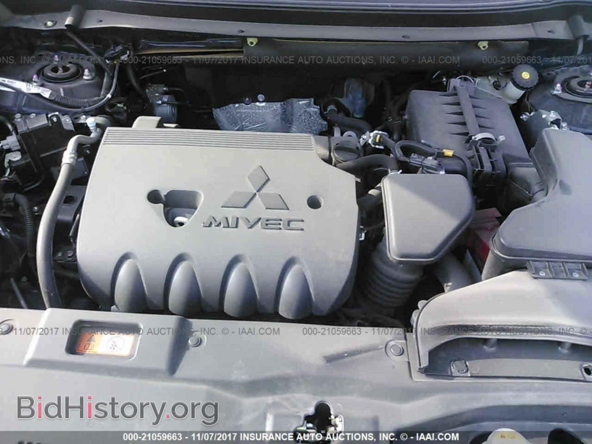 2016 Mitsubishi Outlander - VIN: JA4AD3A35GZ046166 - Фото 10
