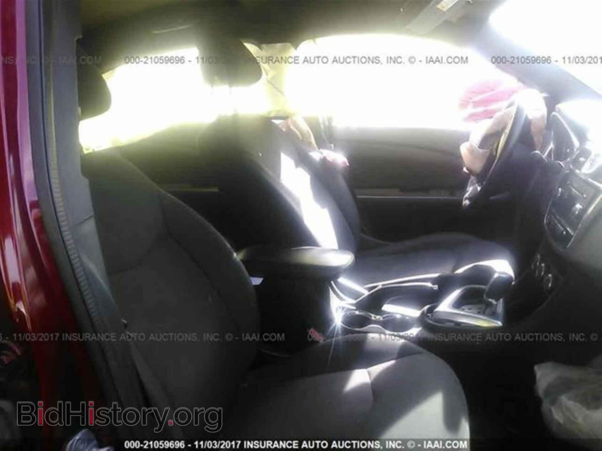 2013 Chrysler 200 - VIN: 1C3CCBBG0DN635386 - Photo 5