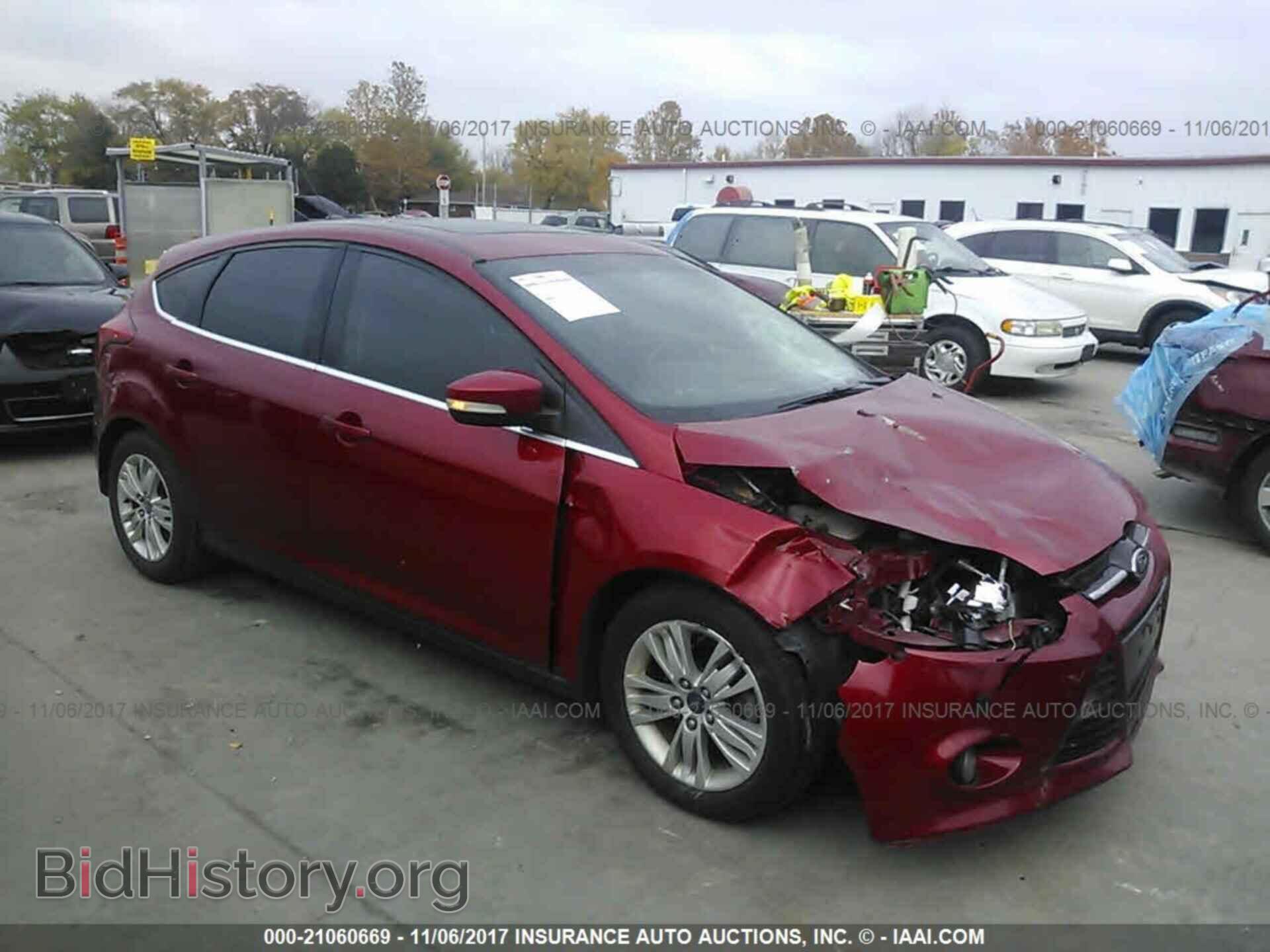 Photo 1FAHP3M24CL429100 - Ford Focus 2012