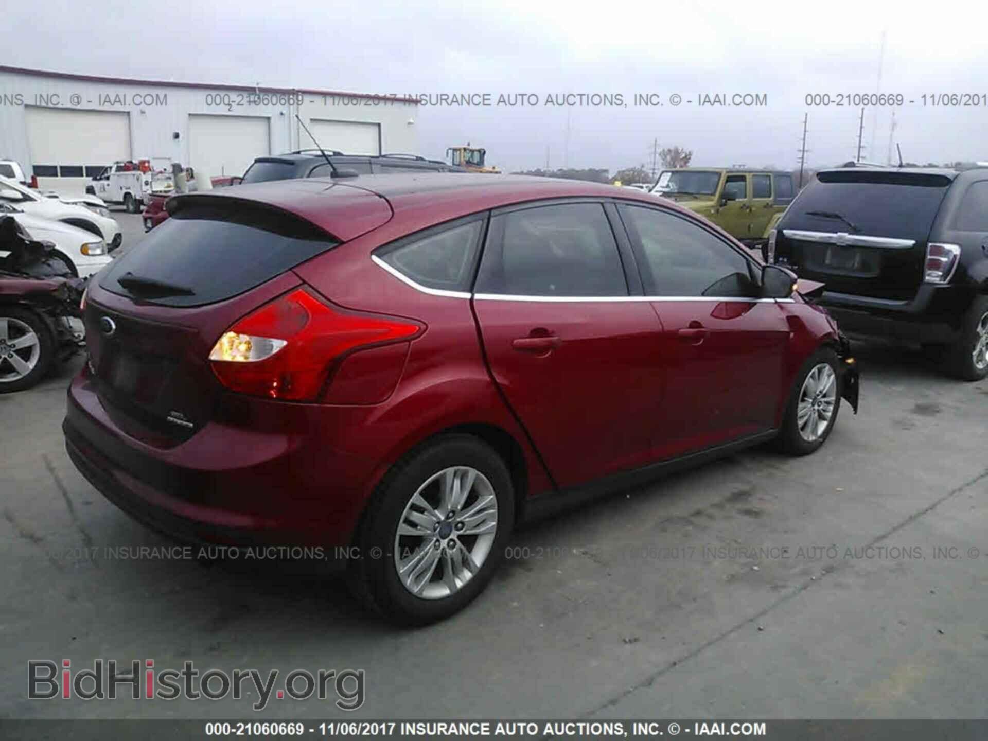 2012 Ford Focus - VIN: 1FAHP3M24CL429100 - Photo 4