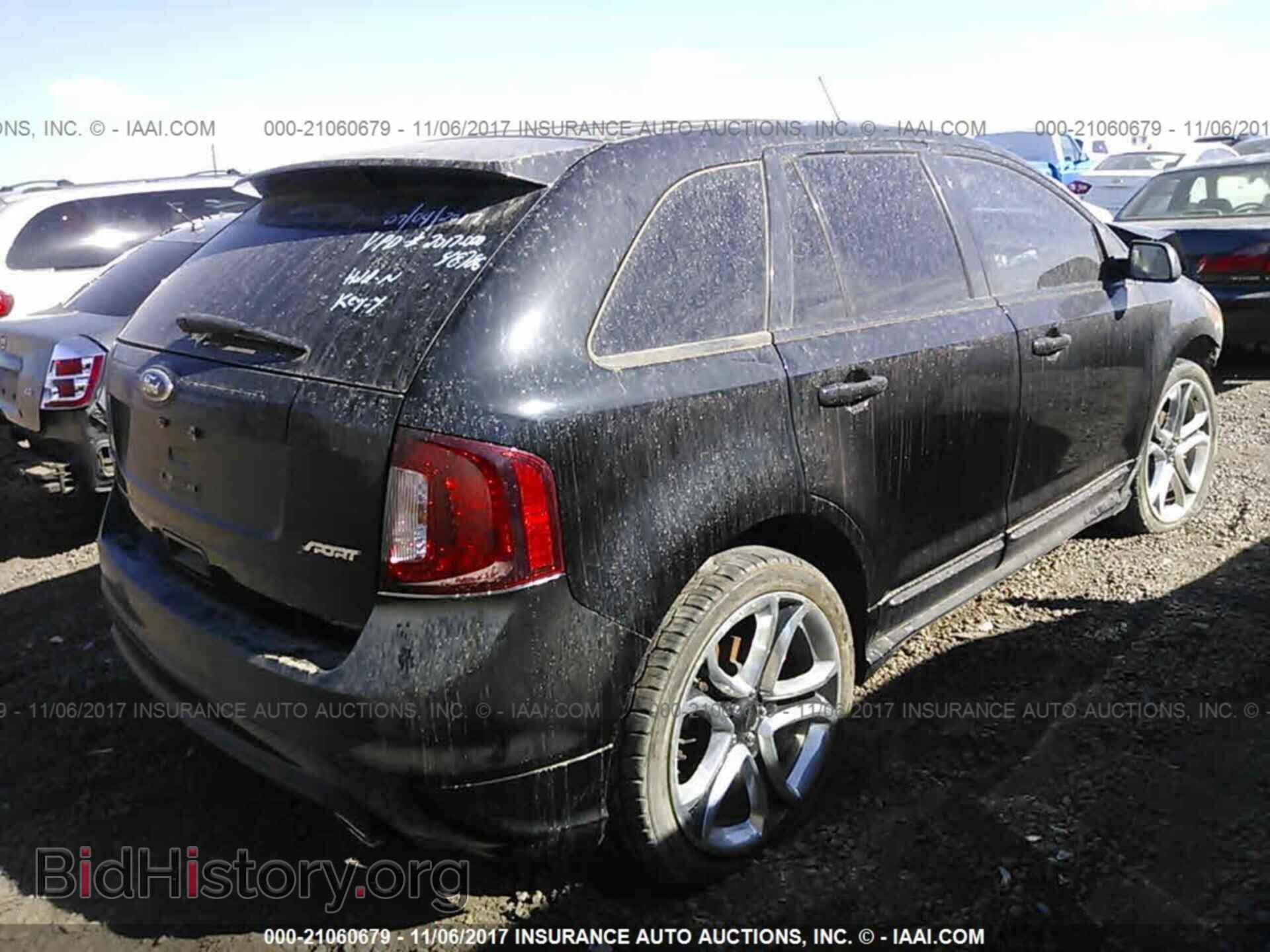 2011 Ford Edge - VIN: 2FMDK3AK4BBB68119 - Фото 4