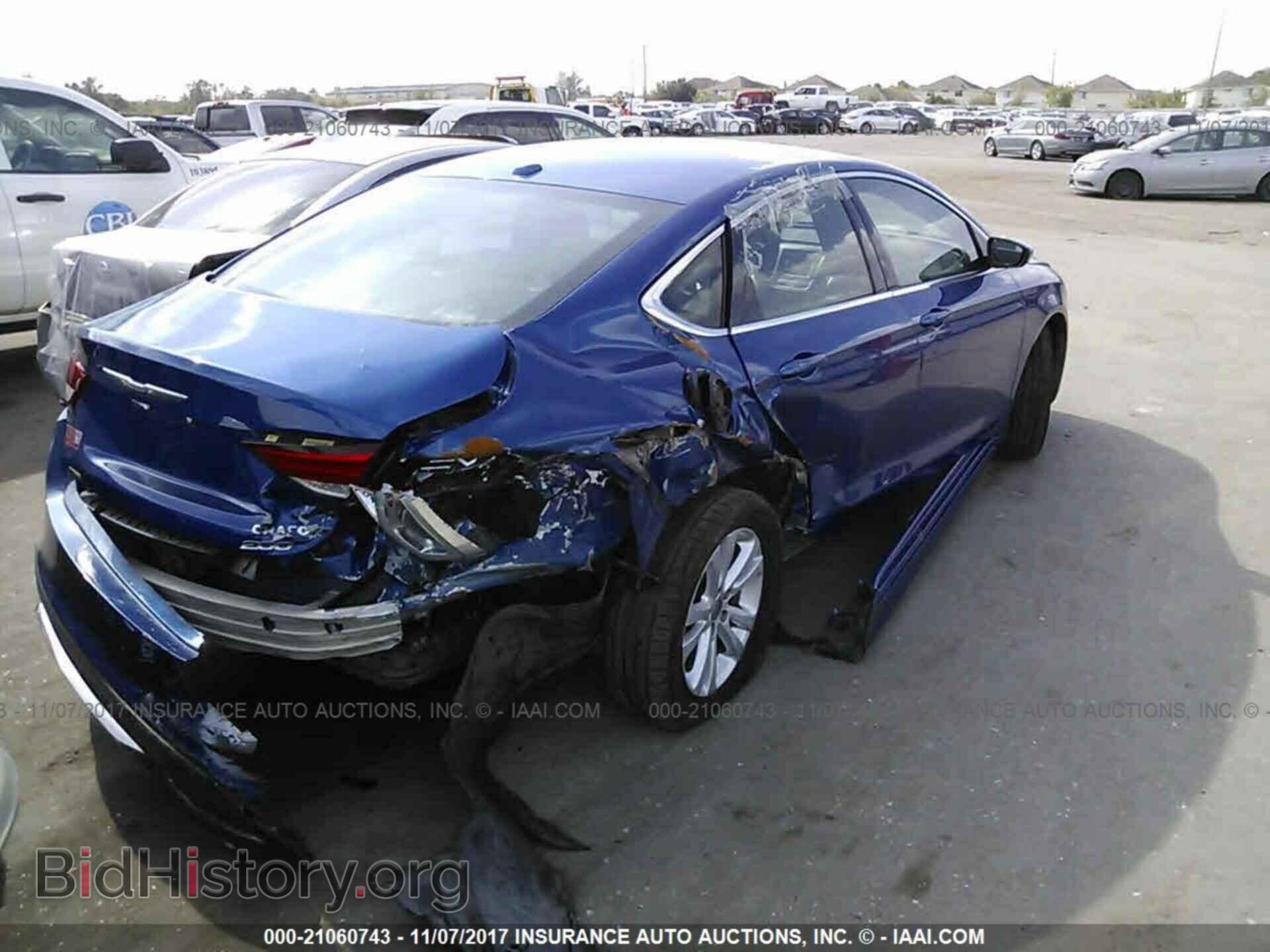 2015 Chrysler 200 - VIN: 1C3CCCAB1FN681307 - Фото 4
