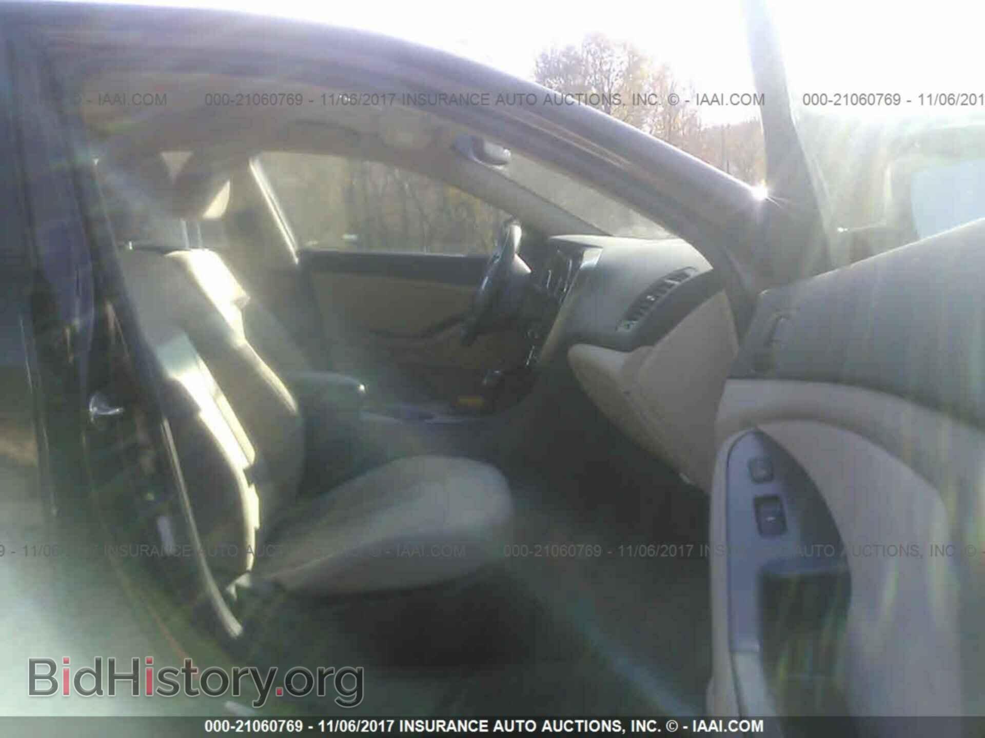 2011 Kia Optima - VIN: KNAGM4A78B5055322 - Фото 5
