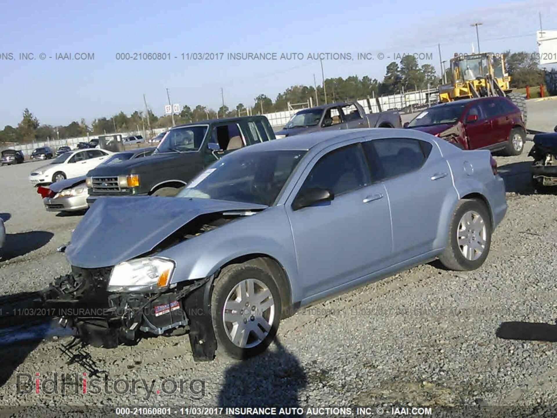 2013 Dodge Avenger - VIN: 1C3CDZAG8DN750082 - Фото 2