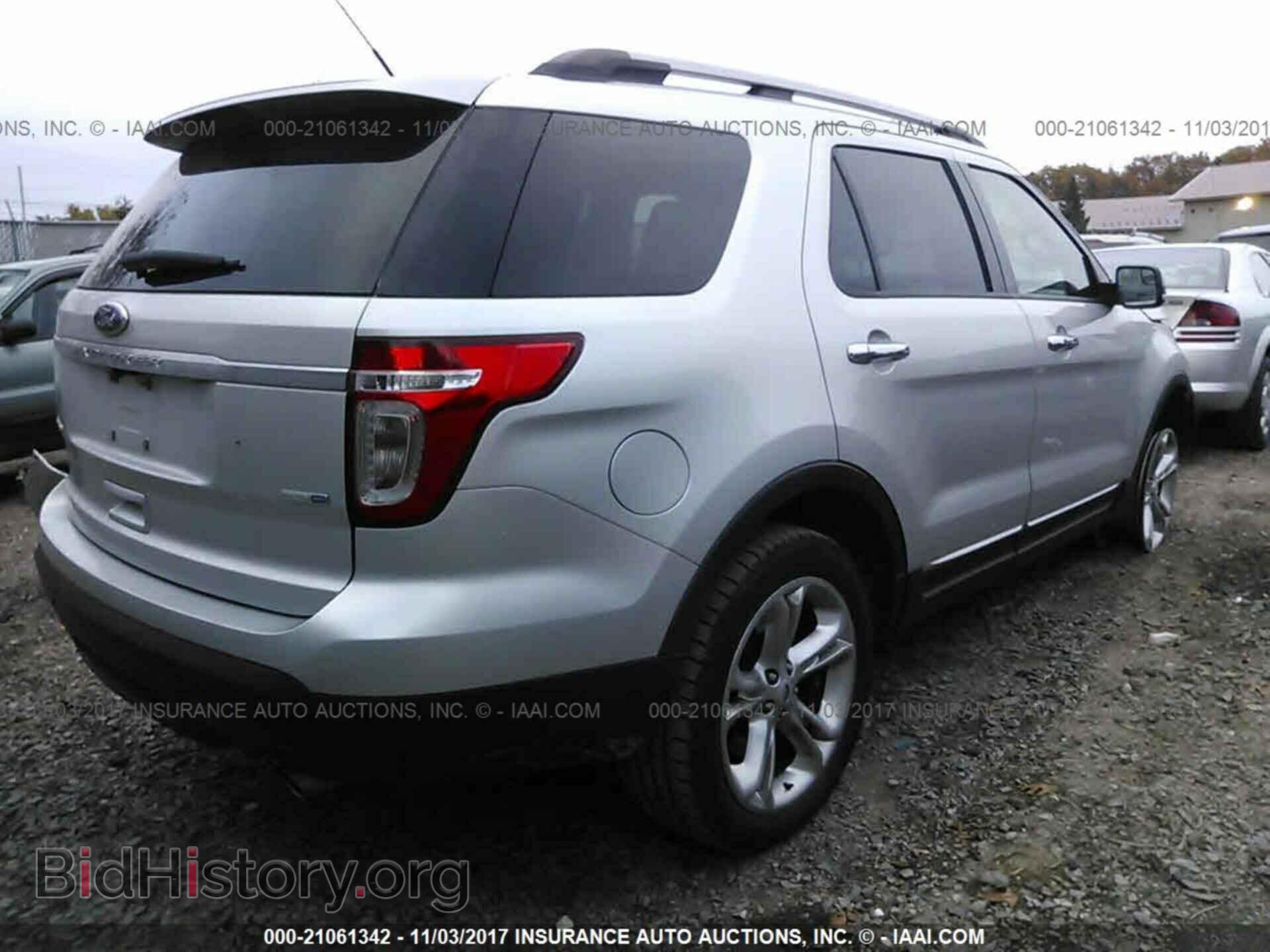 2013 Ford Explorer - VIN: 1FM5K8F86DGC02152 - Фото 4
