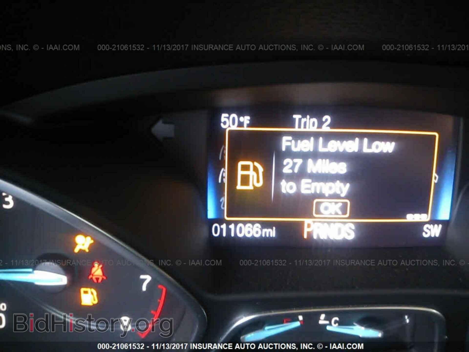 2016 Ford Focus - VIN: 1FADP3F27GL396661 - Photo 7