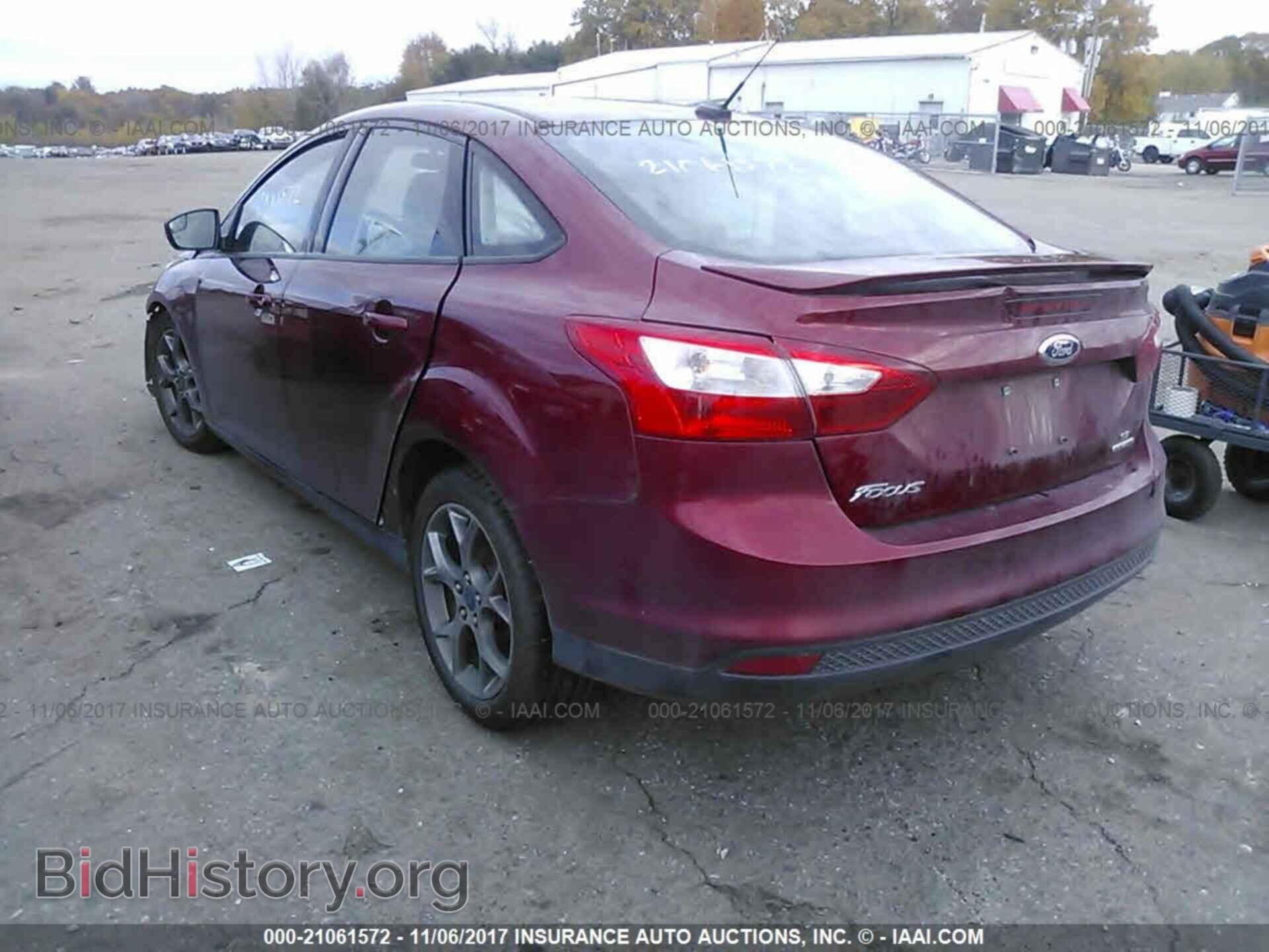 2014 Ford Focus - VIN: 1FADP3F24EL280914 - Photo 3