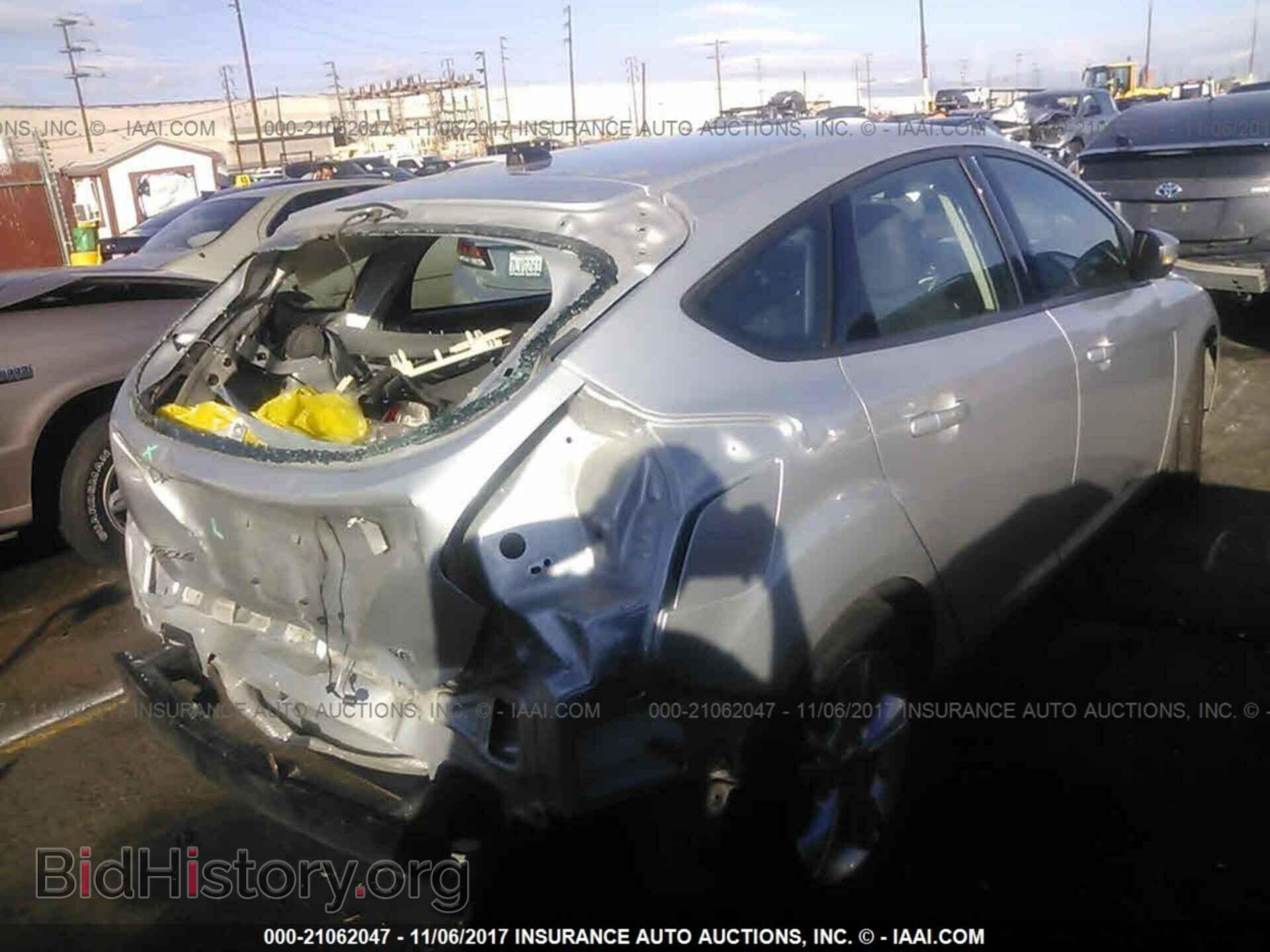 2014 Ford Focus - VIN: 1FADP3K29EL327733 - Фото 4