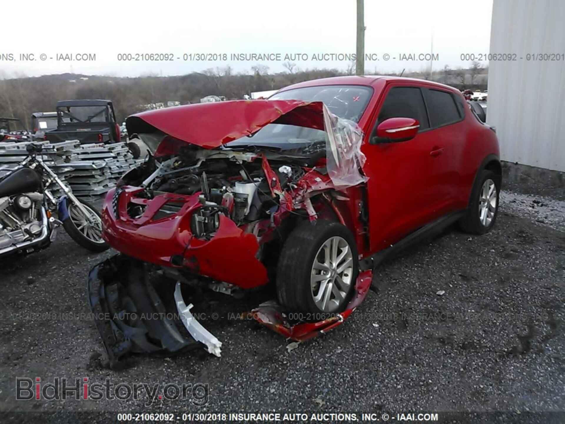 2017 Nissan Juke - VIN: JN8AF5MR2HT700898 - Фото 2