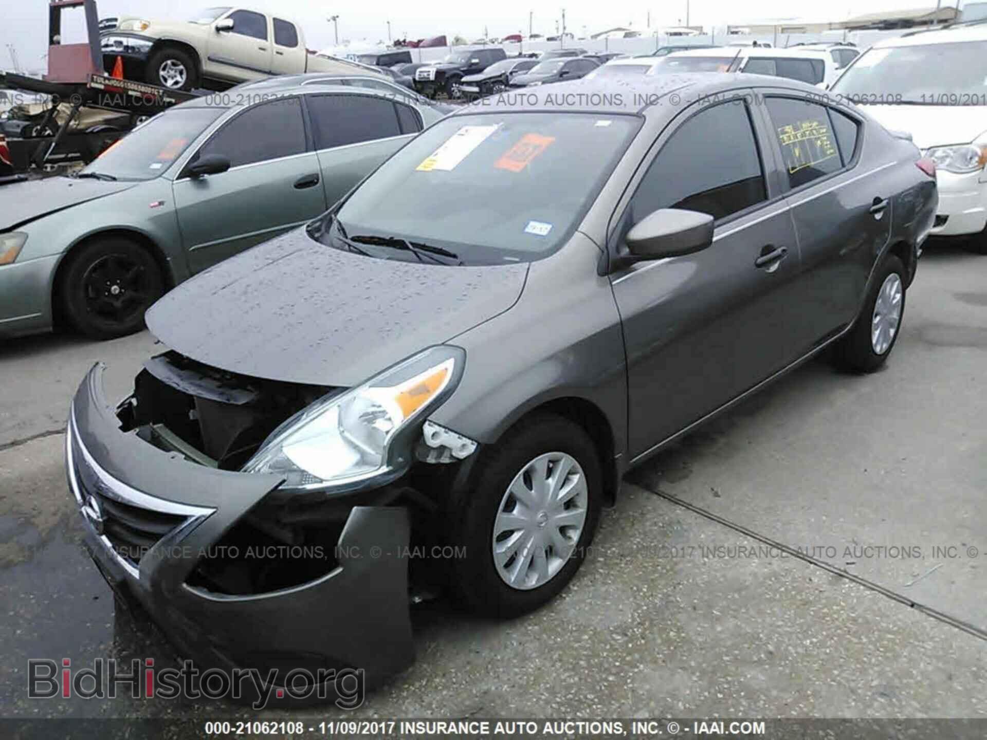 2016 Nissan Versa - VIN: 3N1CN7AP1GL870410 - Photo 2