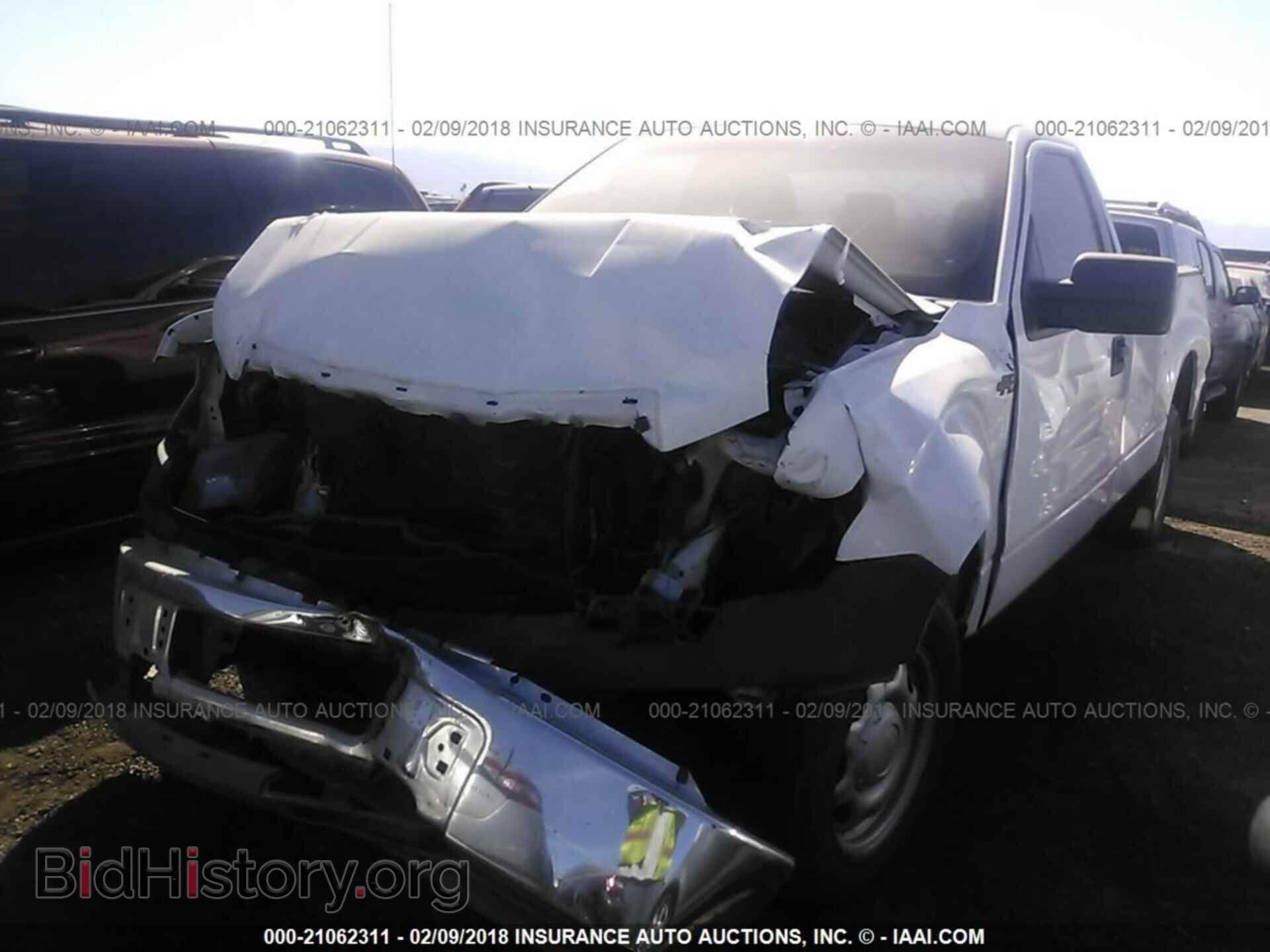2012 Ford F150 - VIN: 1FTMF1CM9CKD88844 - Фото 2