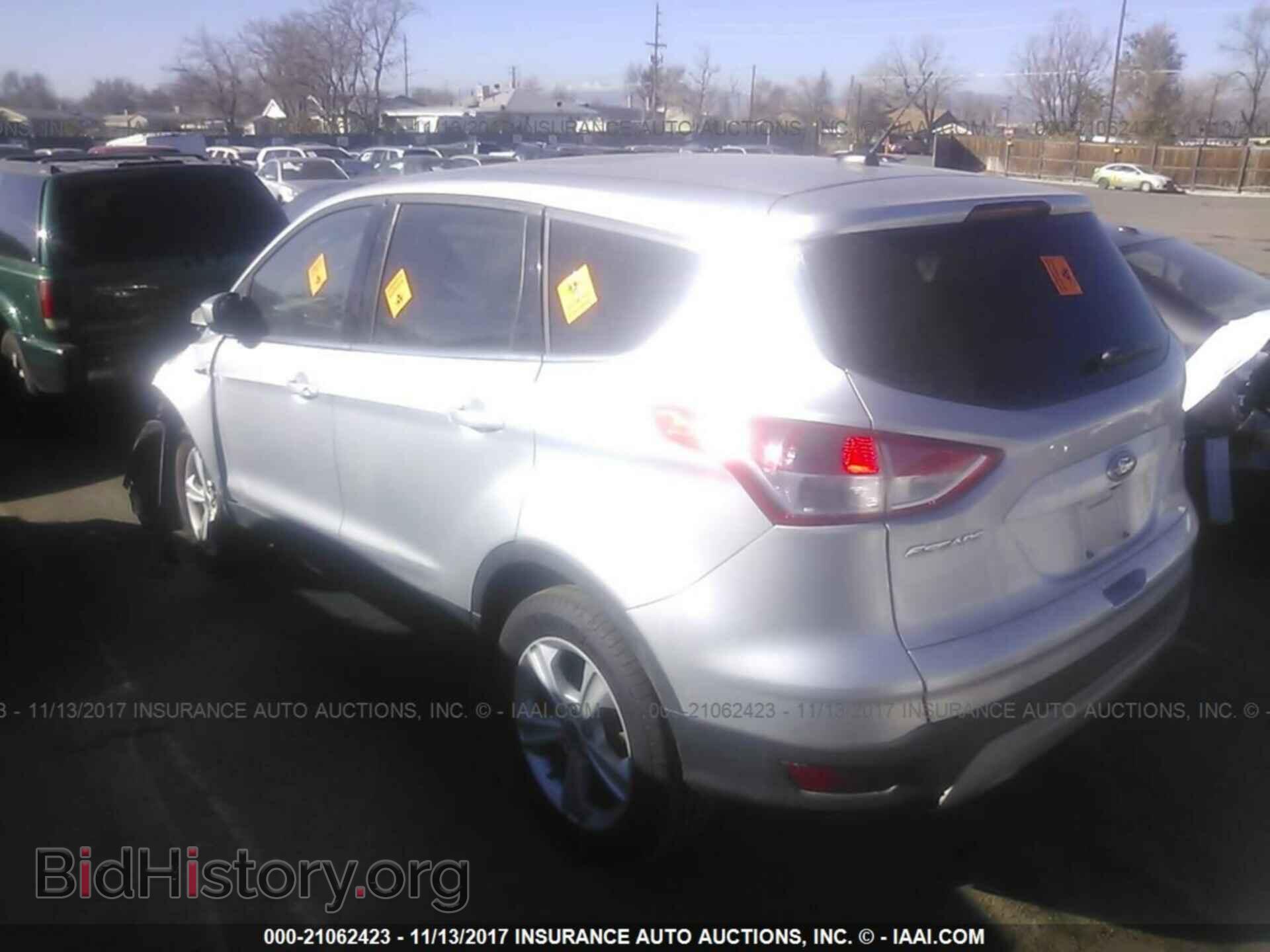 2014 Ford Escape - VIN: 1FMCU9GX2EUD44823 - Photo 3