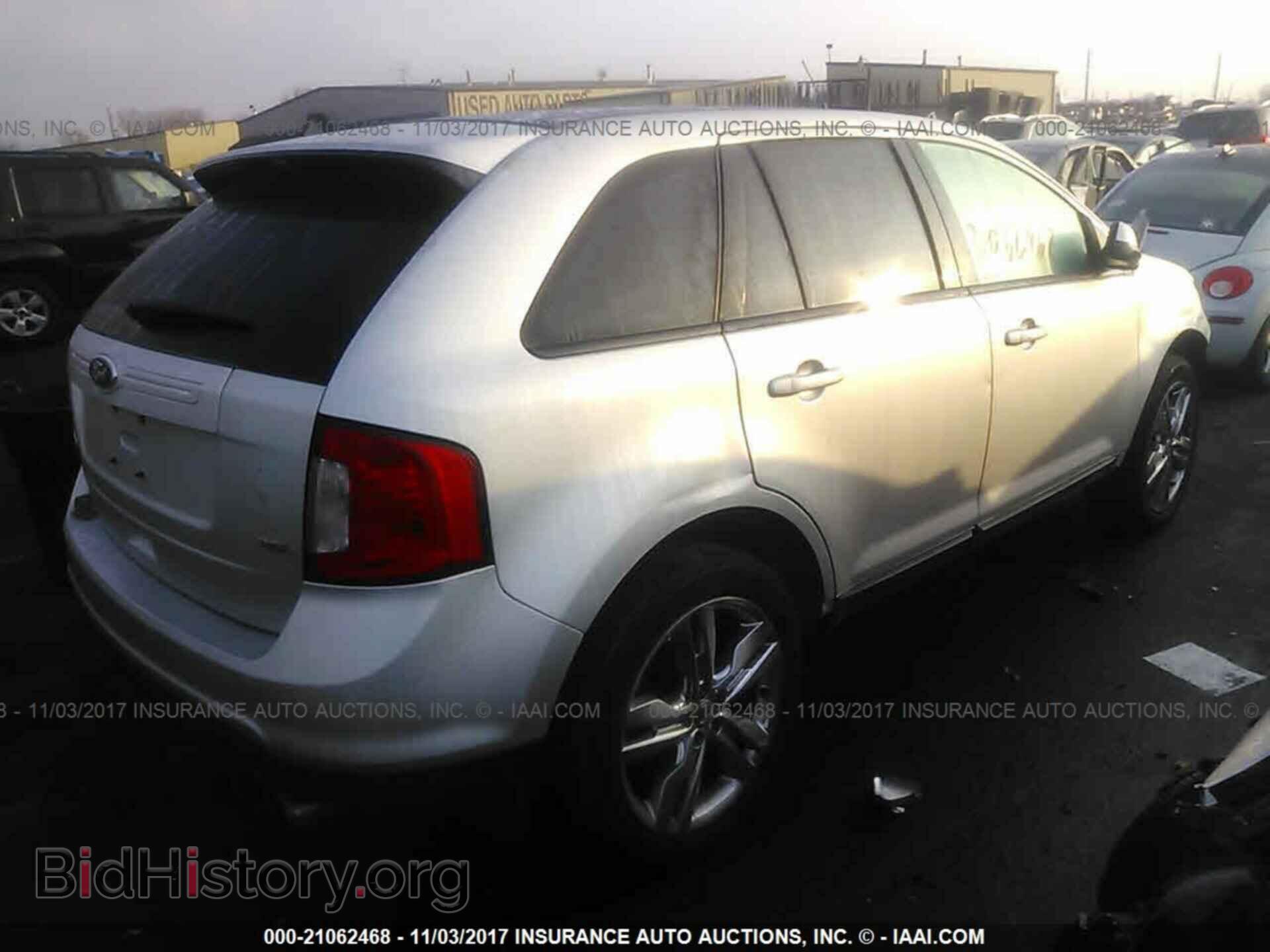 2013 Ford Edge - VIN: 2FMDK3JC2DBA49738 - Photo 4