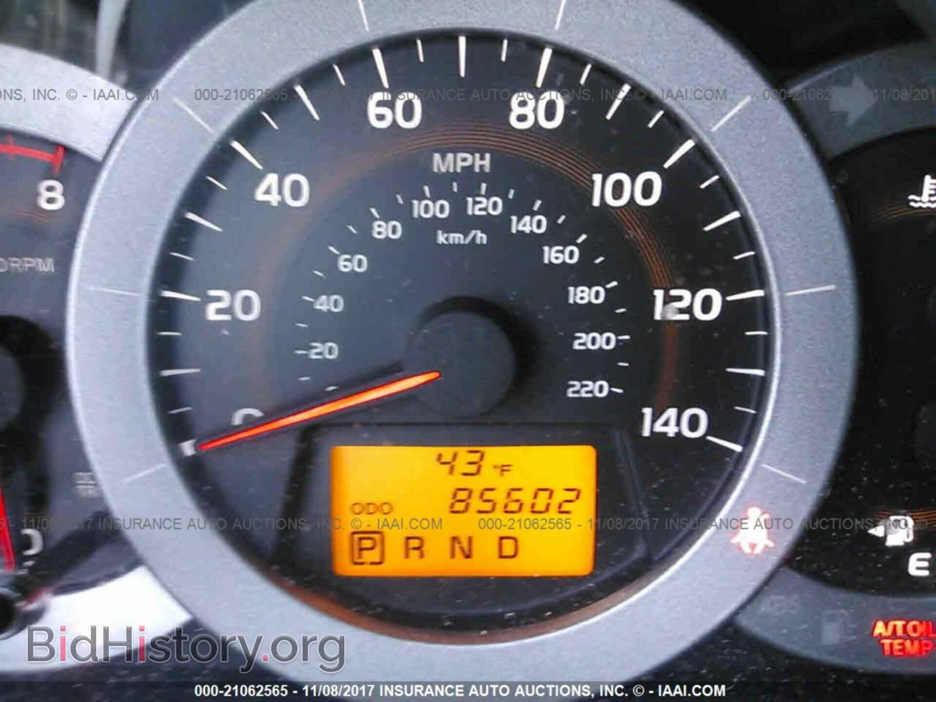 2011 Toyota Rav4 - VIN: 2T3JF4DV7BW119307 - Фото 7