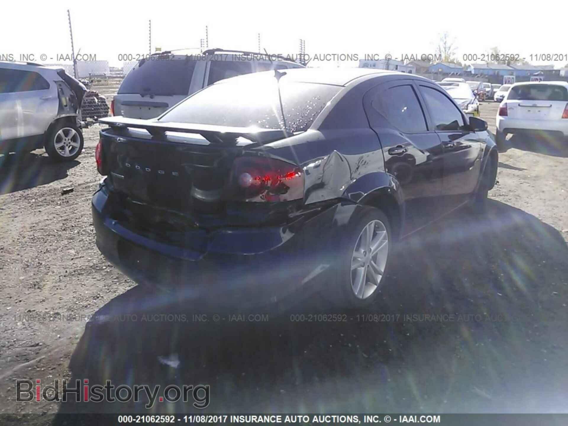 2012 Dodge Avenger - VIN: 1C3CDZAG1CN271002 - Фото 4