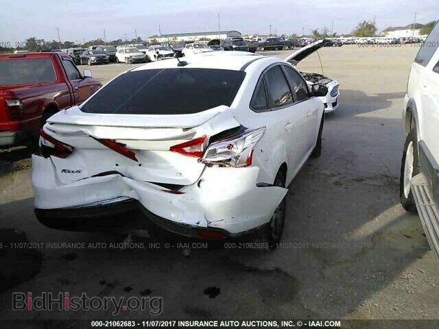 2013 Ford Focus - VIN: 1FADP3F22DL336296 - Фото 4