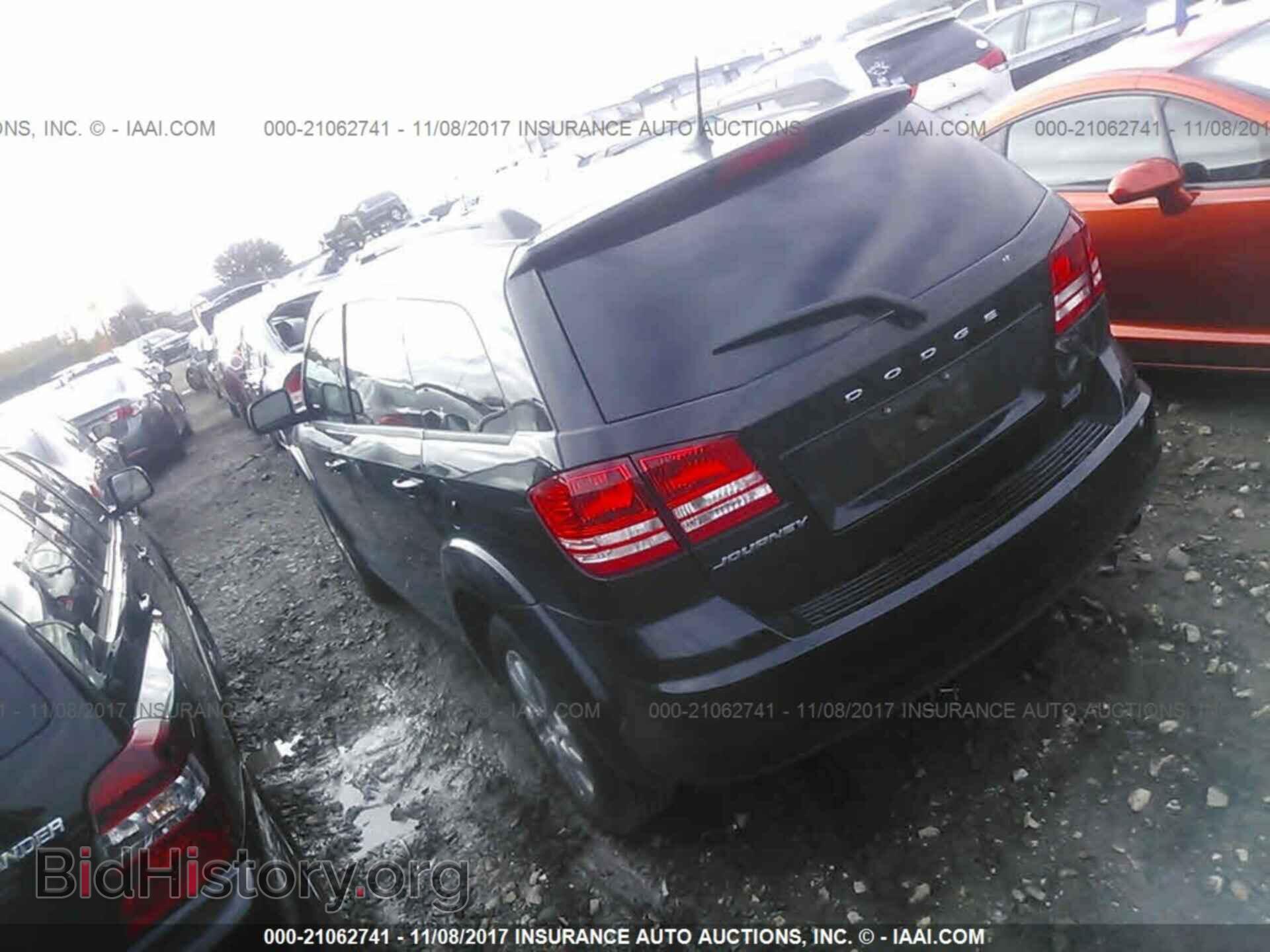 2017 Dodge Journey - VIN: 3C4PDCAB7HT599742 - Фото 3