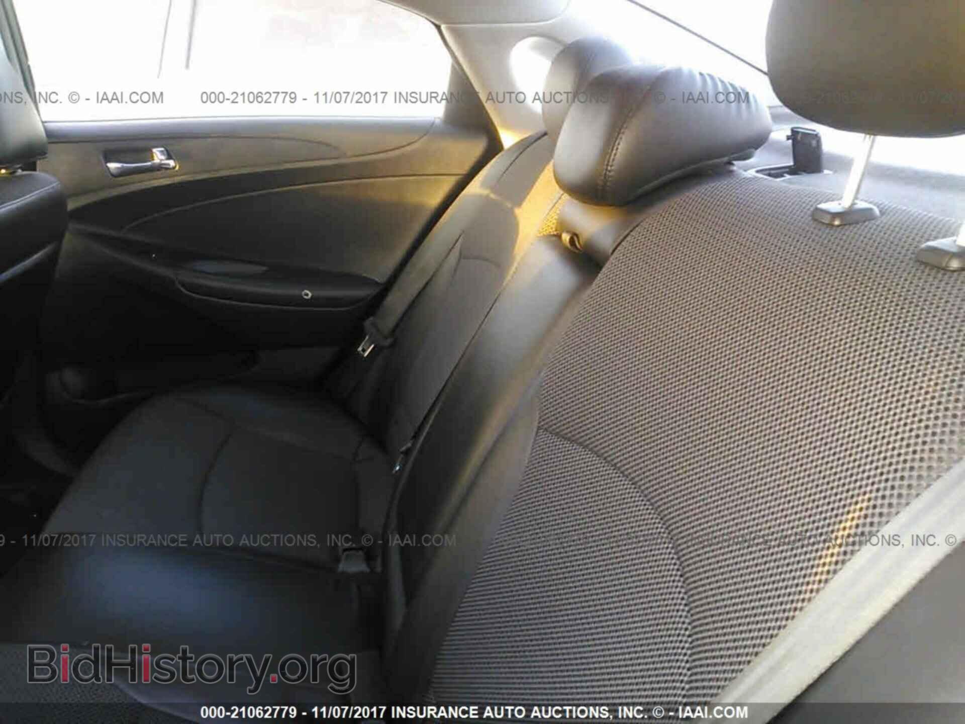 2012 Hyundai Sonata - VIN: 5NPEC4AC4CH423930 - Фото 8