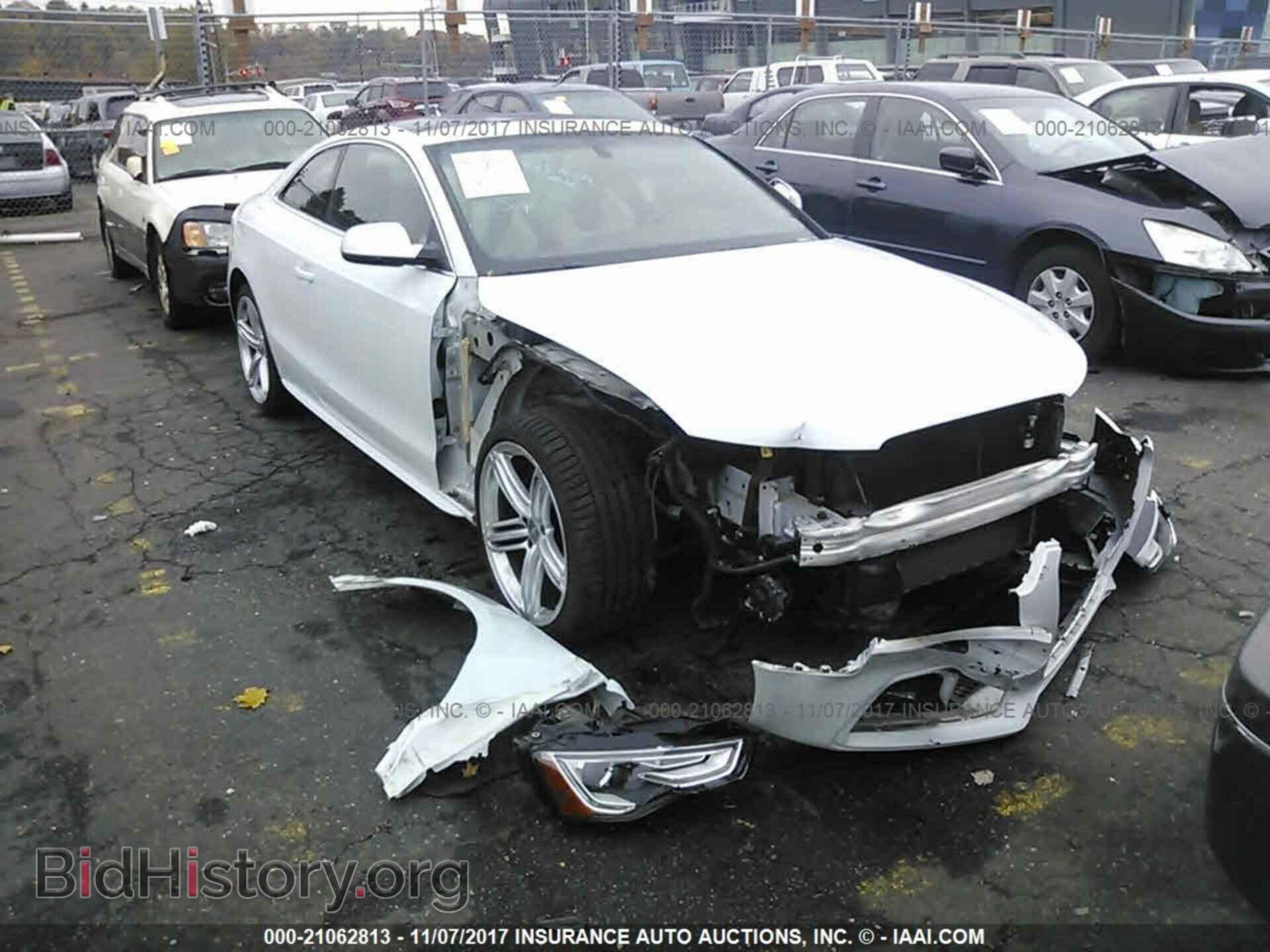 Photo WAUCGAFR8DA034897 - Audi S5 2013